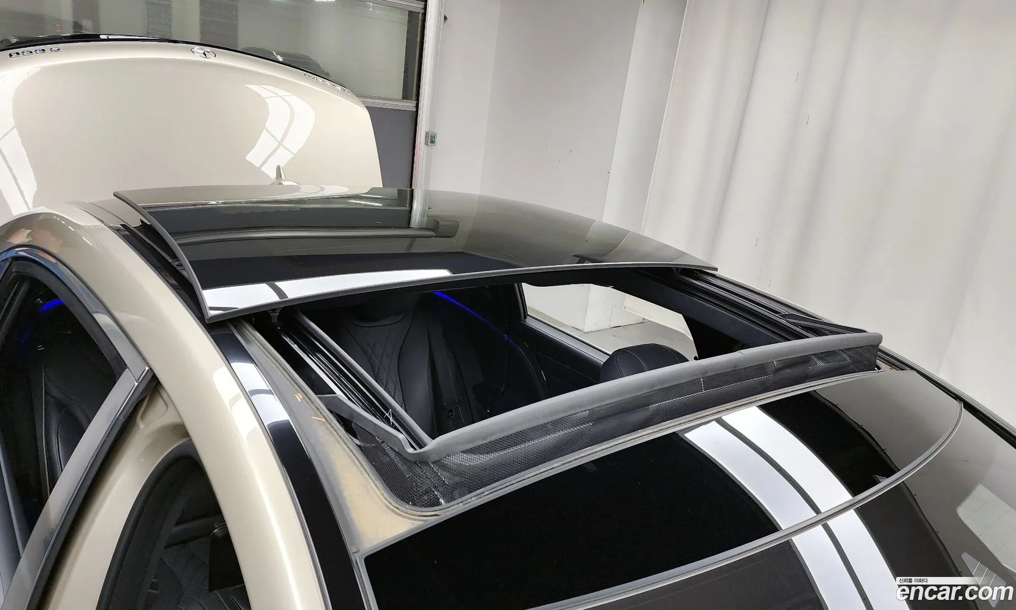 S-Class W222 Maibach S650 - фотография 11313156