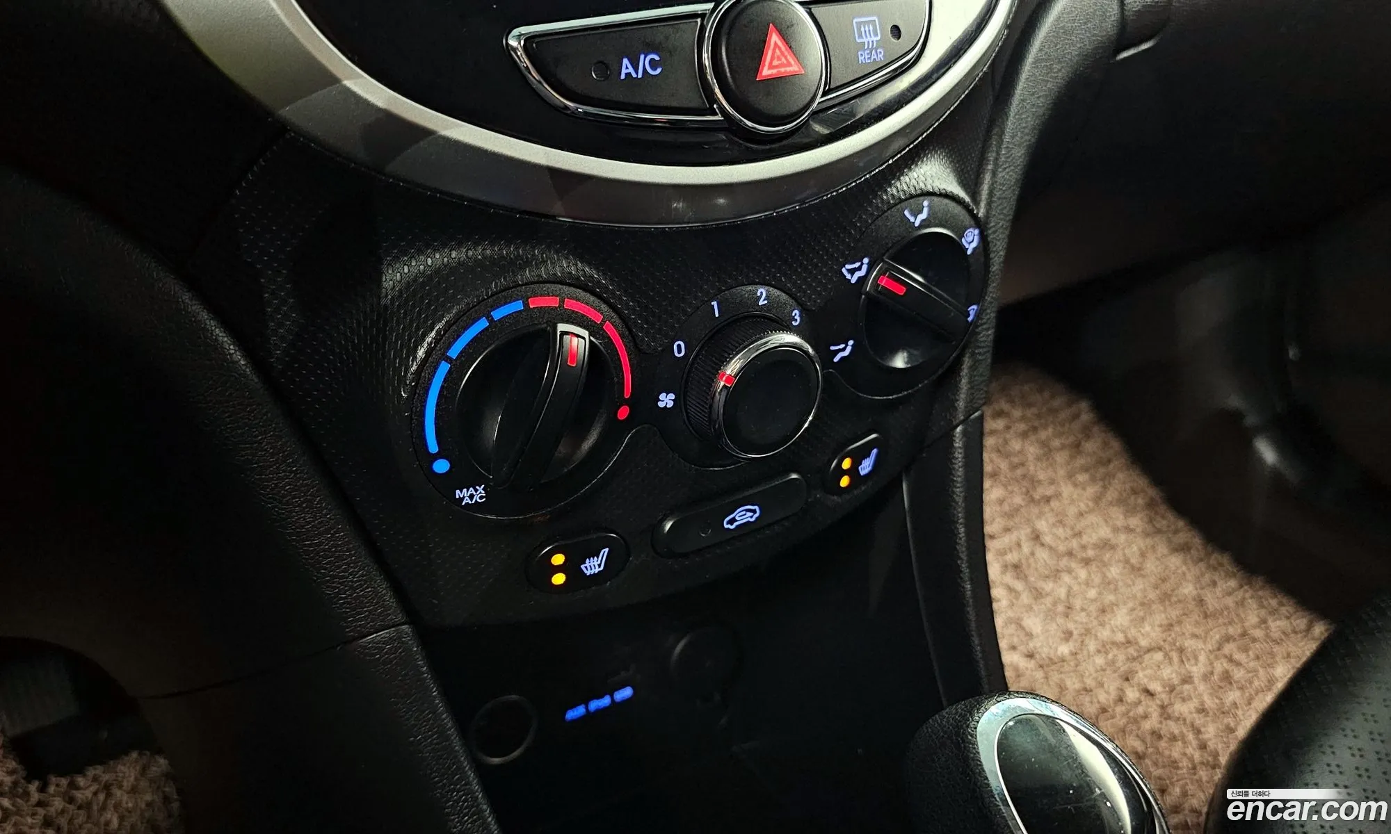 Accent New 14 Vvt Premier - фотография 15285953