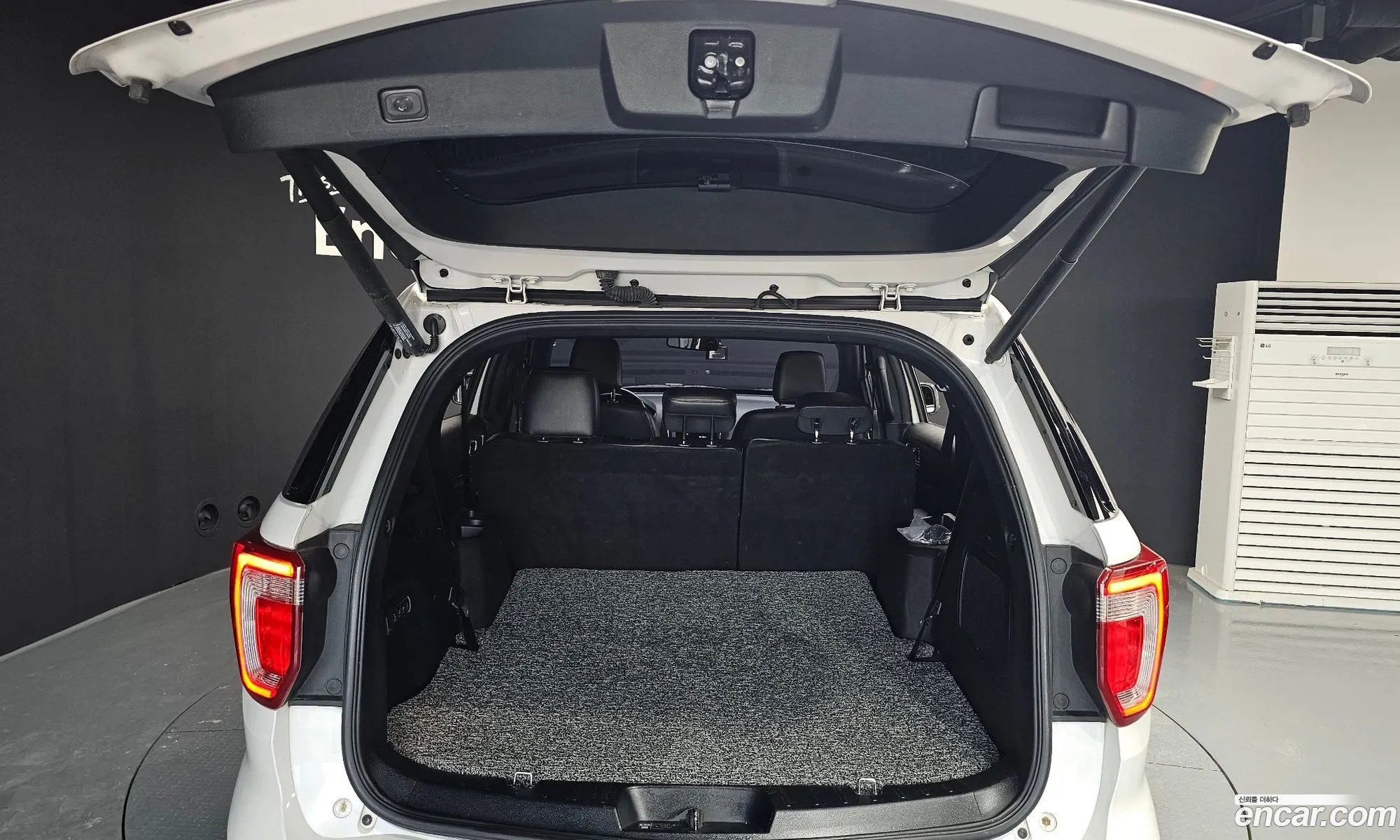Explorer 23 Limited 4Wd5 Generation - фотография 877092