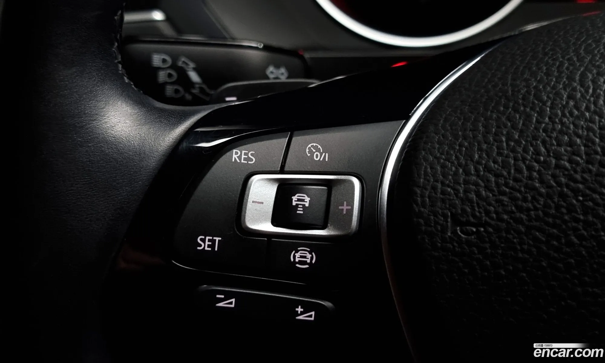 Tiguan 2Nd Generation 20 Tdi Premium - фотография 3726731
