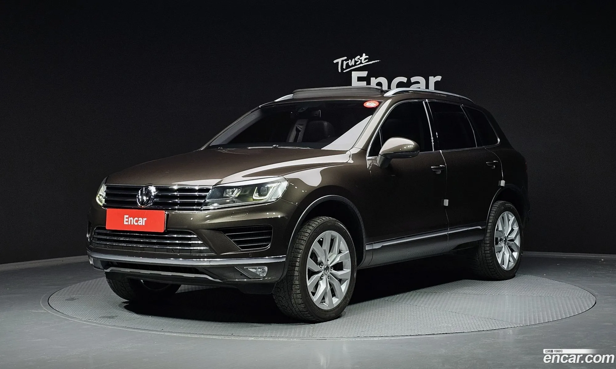 New Touarek V6 30 Tdi Blue Motion Premium 7P5 - фотография 3530448