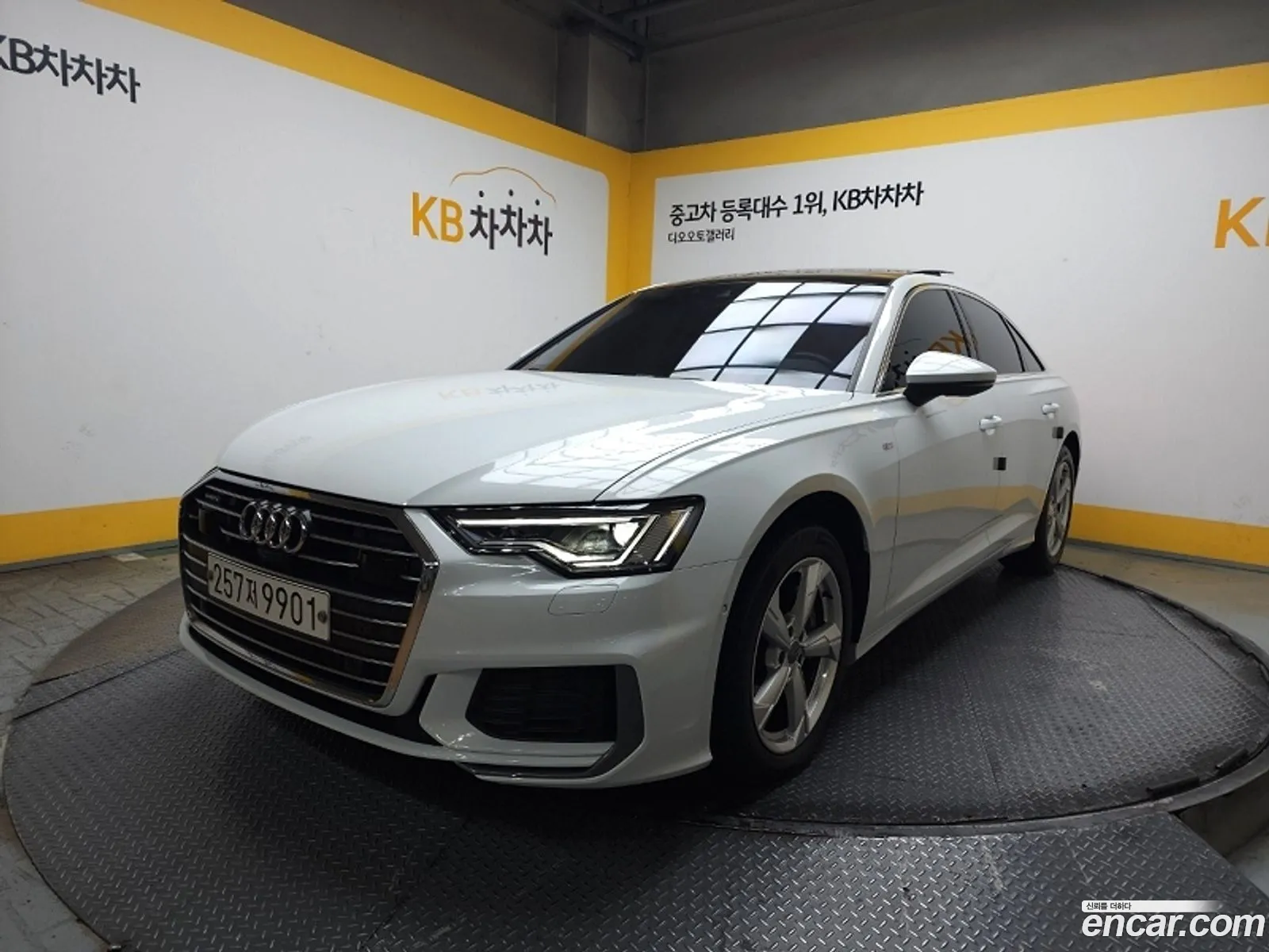 A6 C8 45 Tfsi Quattro - фотография 3985123
