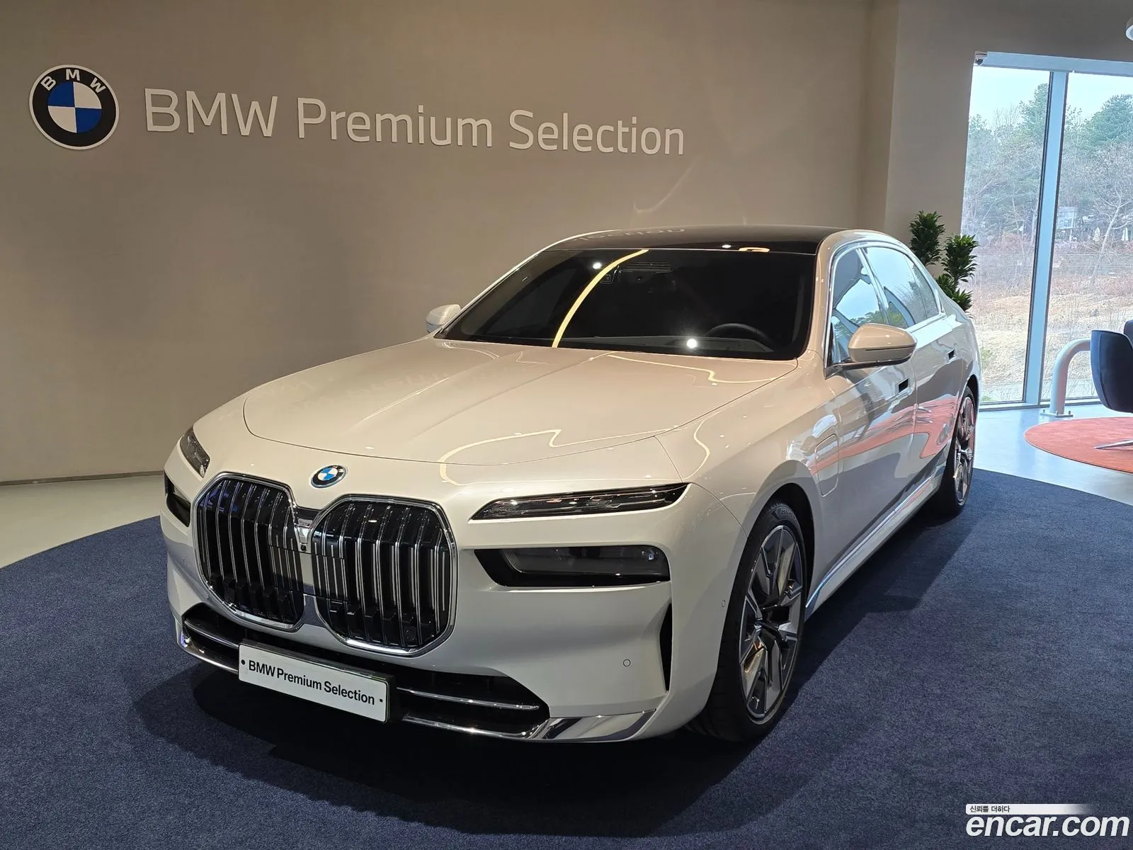 Cayenne Po536 30 E-Hybrid Coupe Platinum Edition - фотография 4738412
