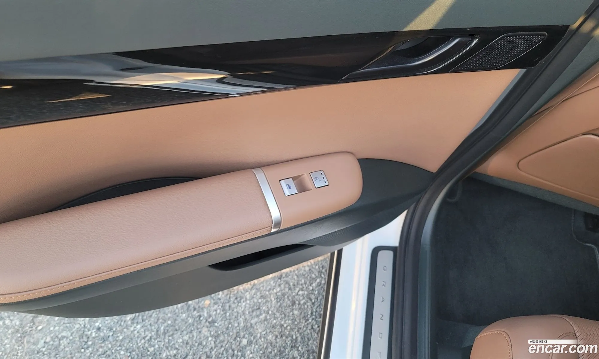 Hyundai Grandeur 25 Gasoline 2Wd 2023 - фотография 957222