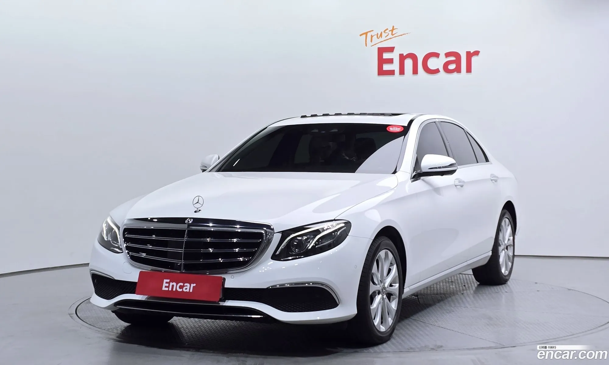 E-Class W213E300 4Matic Exclusive - фотография 11472736