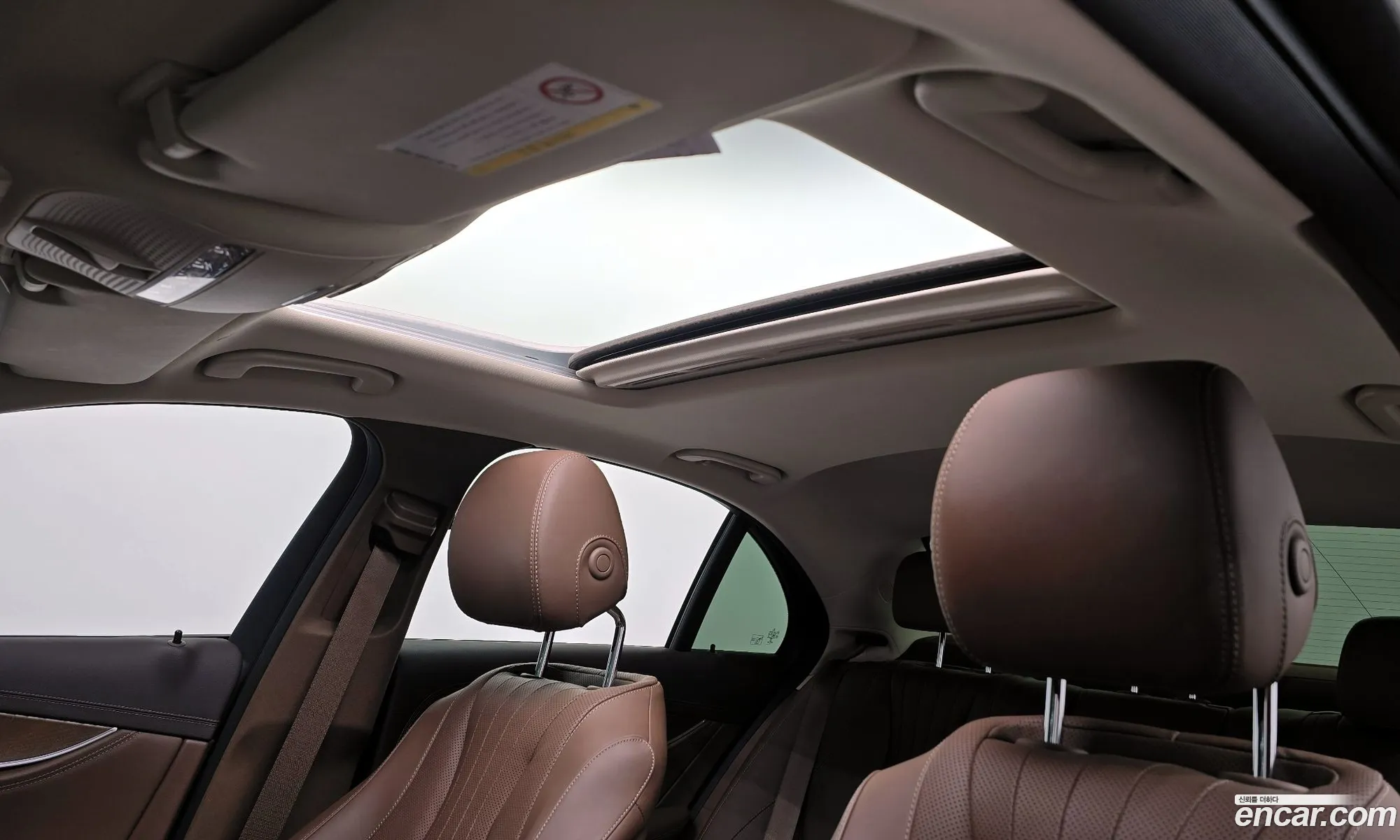 E-Class W213E300 4Matic Exclusive - фотография 11472738