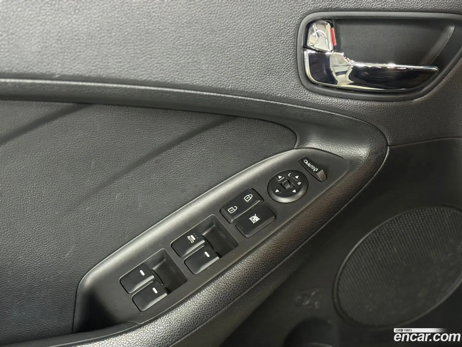 Kia K3 Prestige 2013 - фотография 11259275