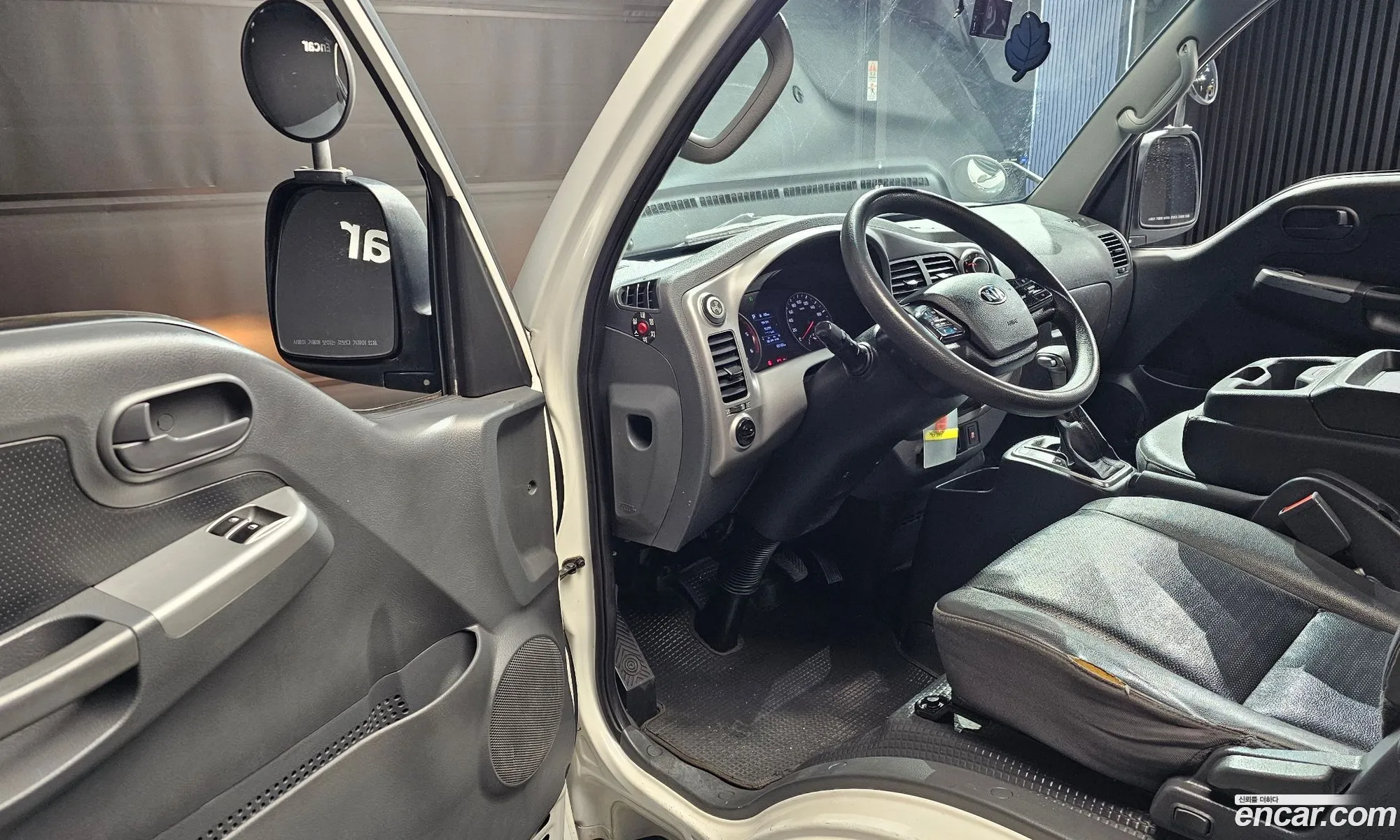 Korex Auto Trade - фотография 11291276