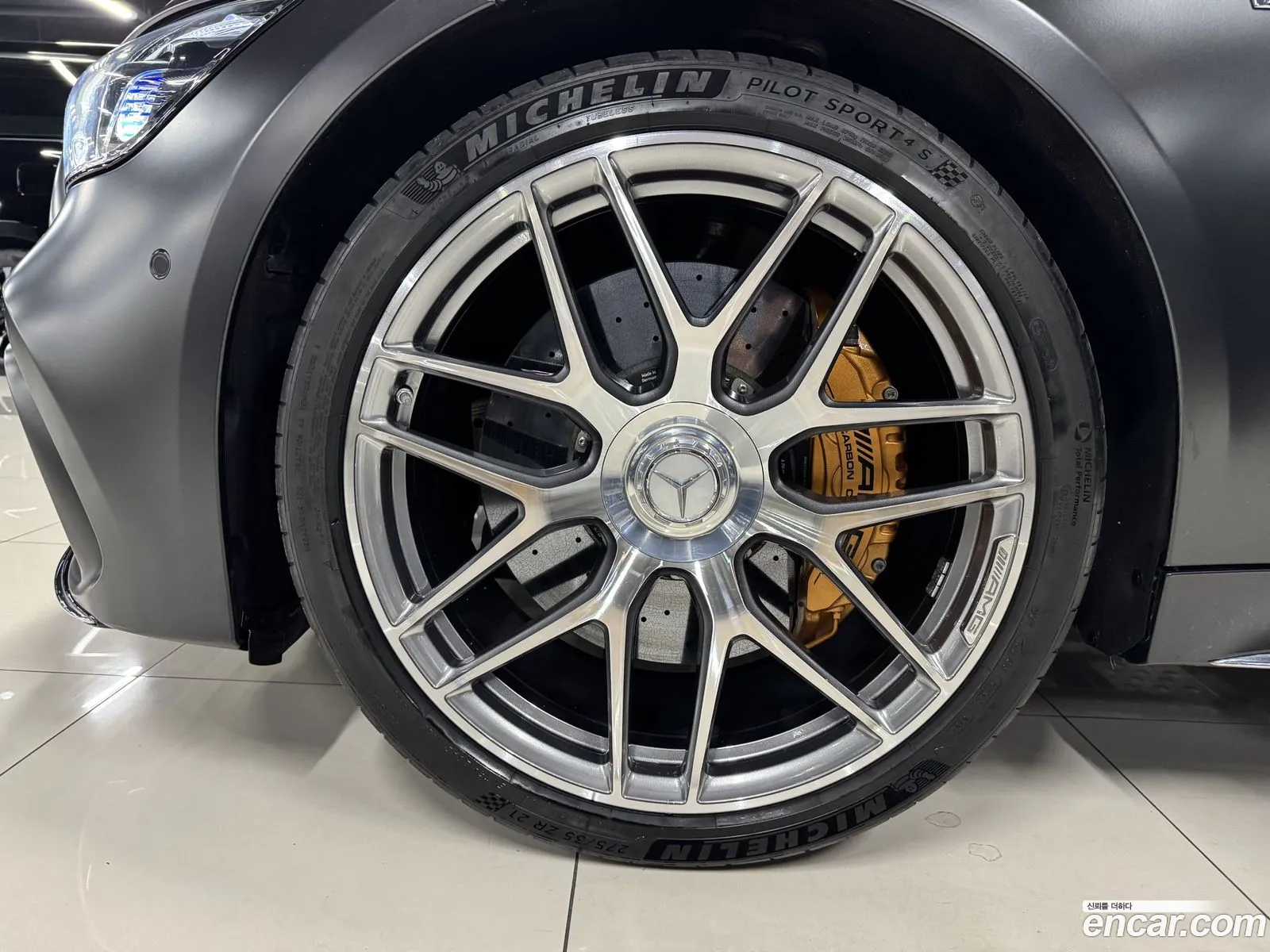 Amg Gt4 Door 63 S 4Matic - фотография 7605561