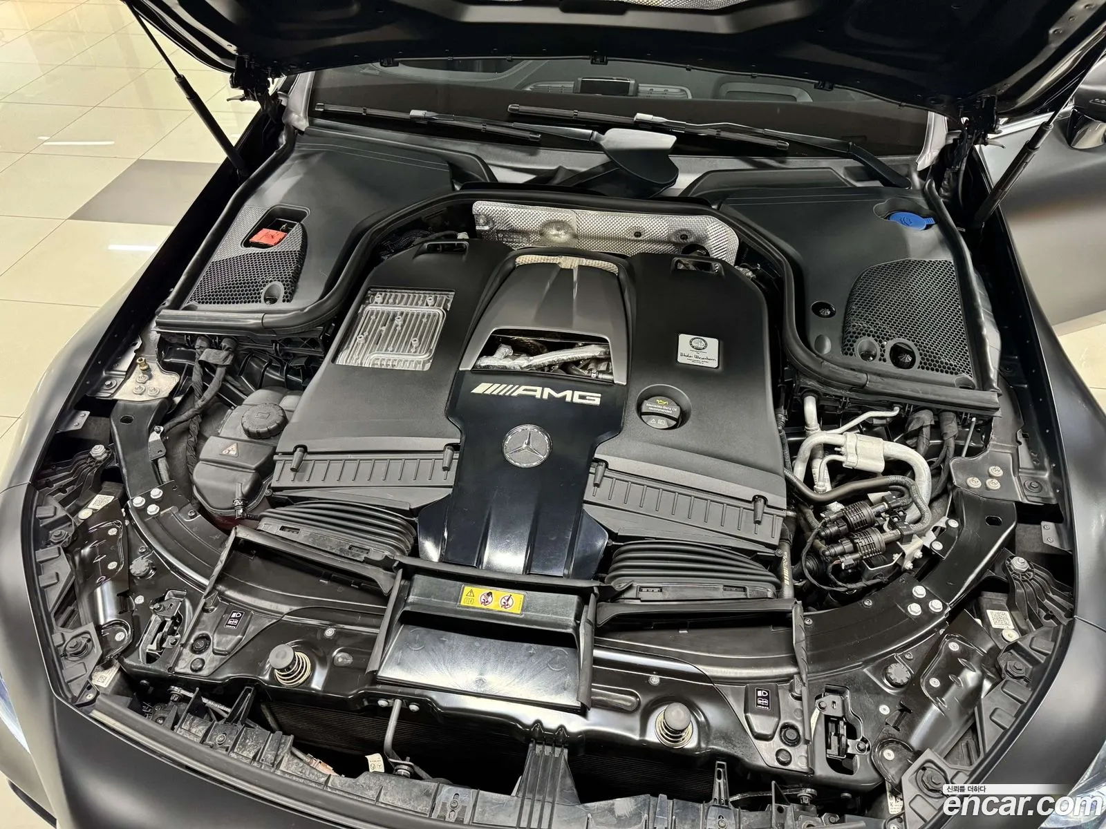 Amg Gt4 Door 63 S 4Matic - фотография 7605560