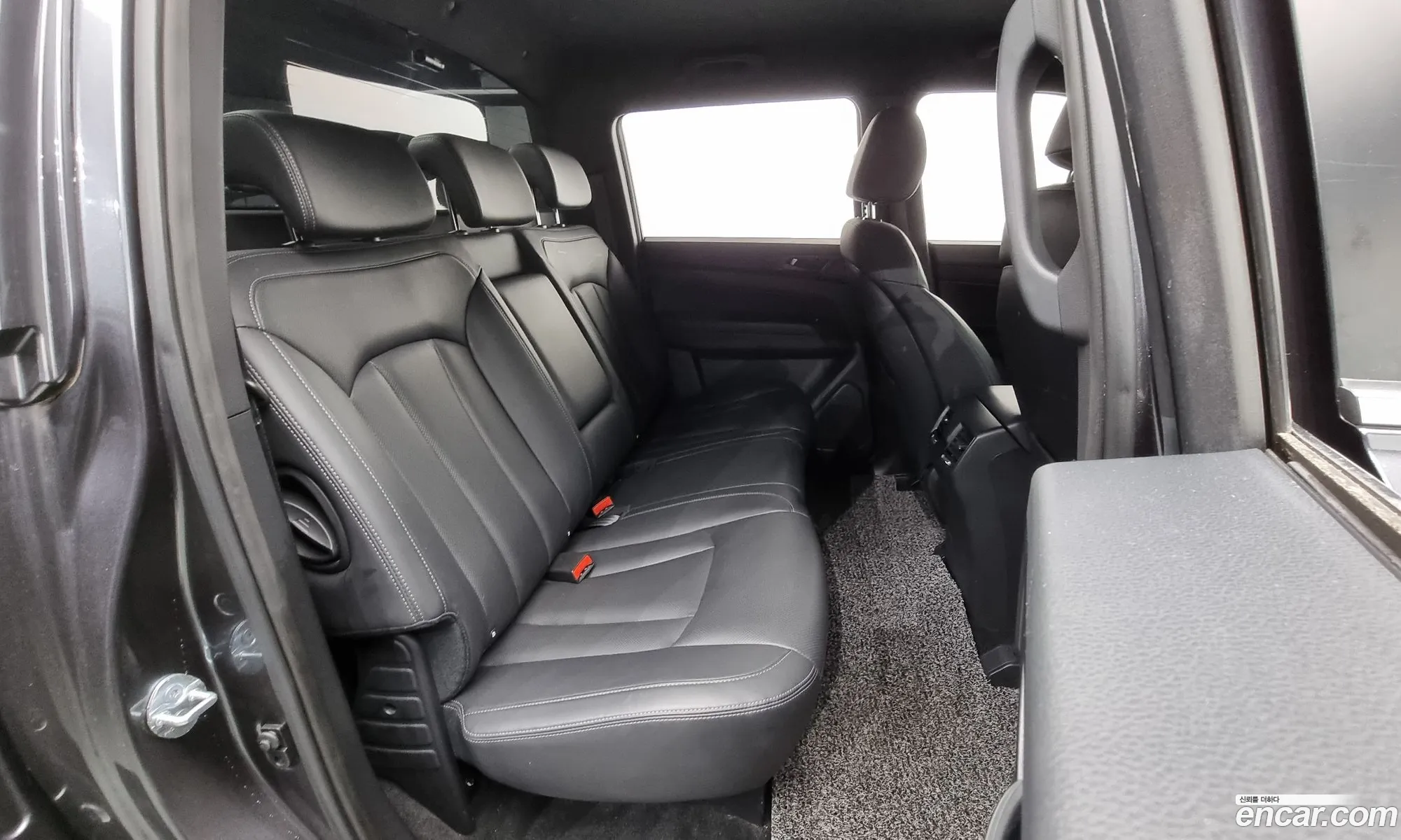 Rexton Sports Candy Diesel 22 2Wd Prestige Special 5 Link - фотография 20306974