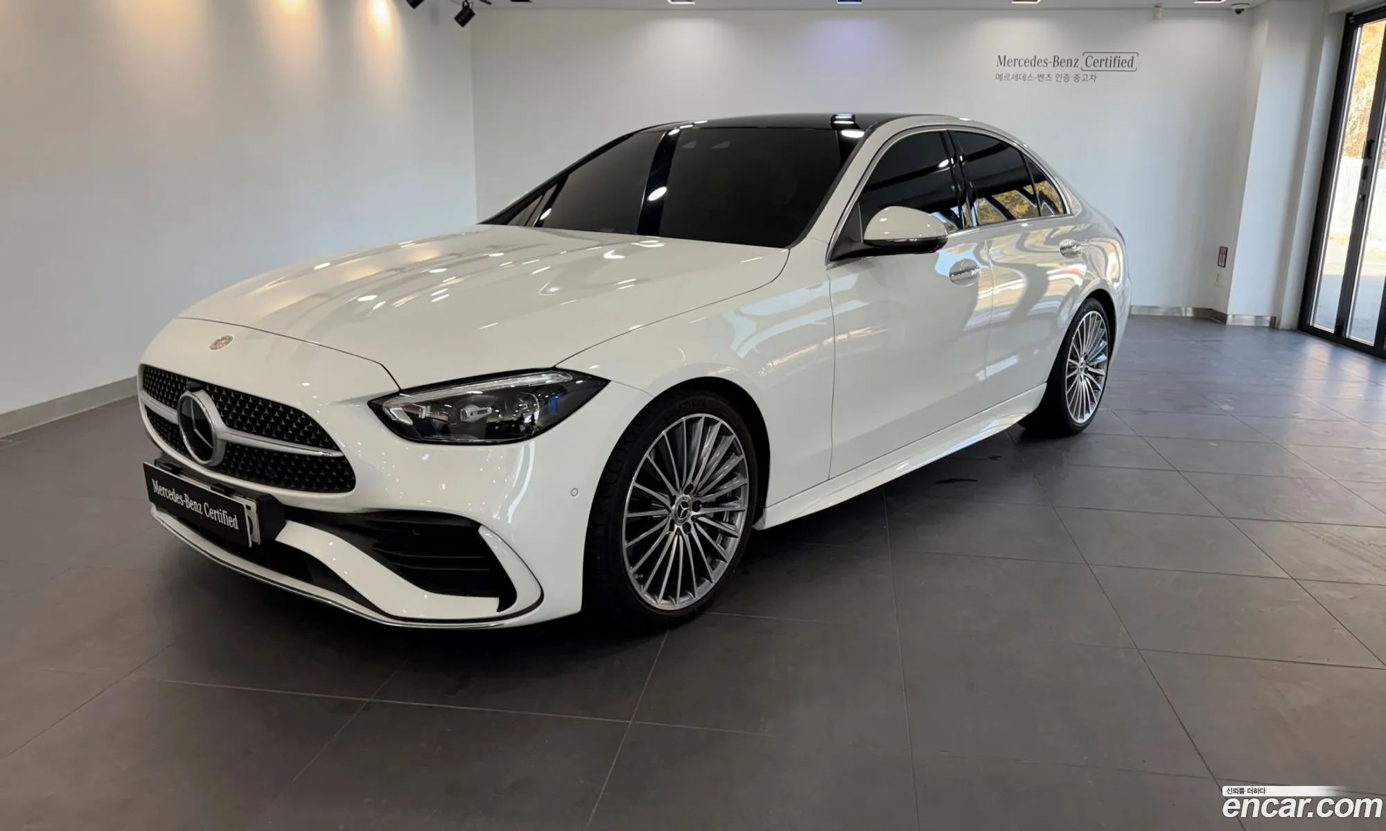 C-Class W206C300 4Matic Amg Line - фотография 7490108