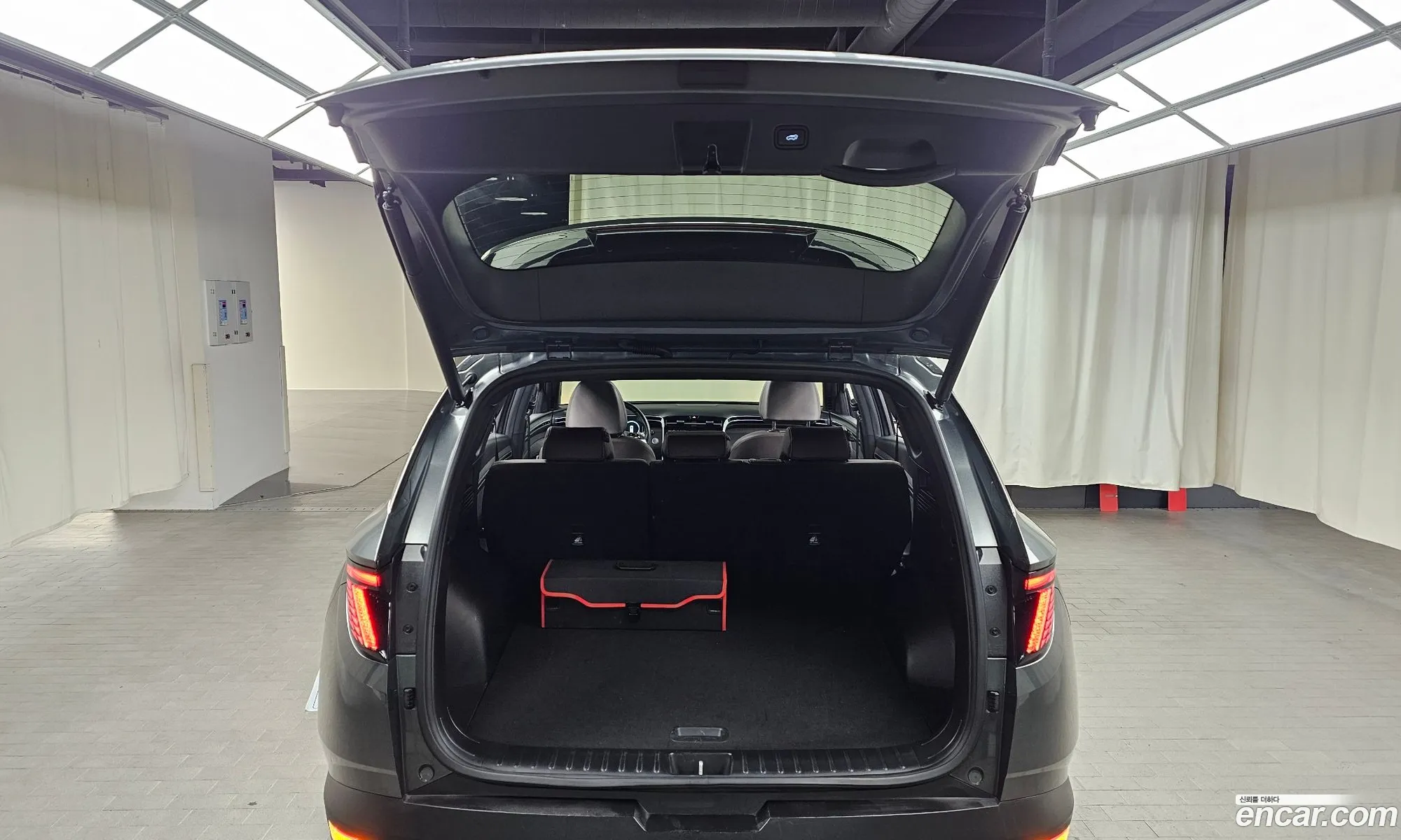 Tucson Hybrid Nx4 Inspiration 2Wd - фотография 660326
