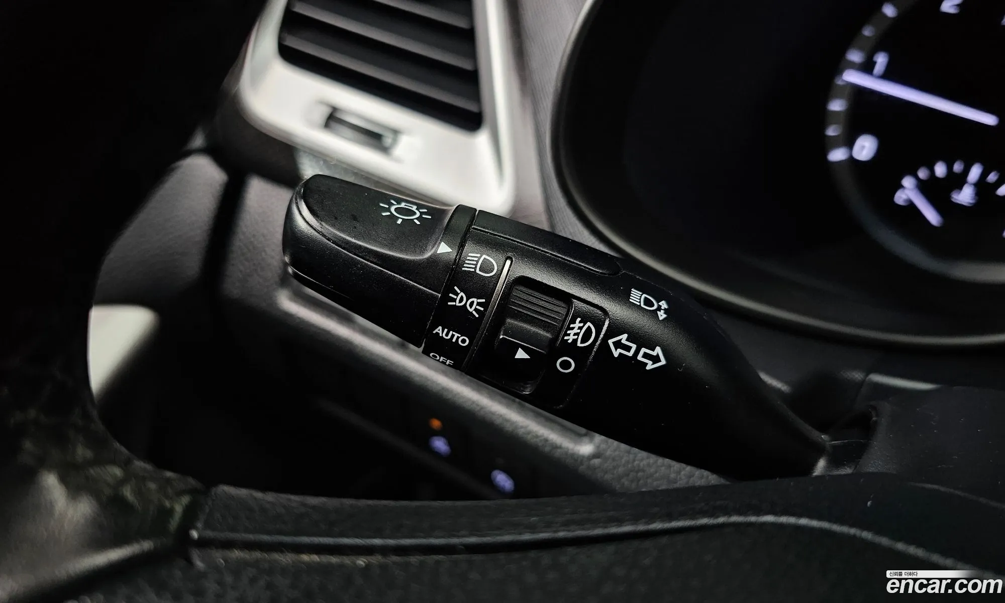 Hyundai Santa Fe Diesel 20 2Wd 2016 - фотография 646056