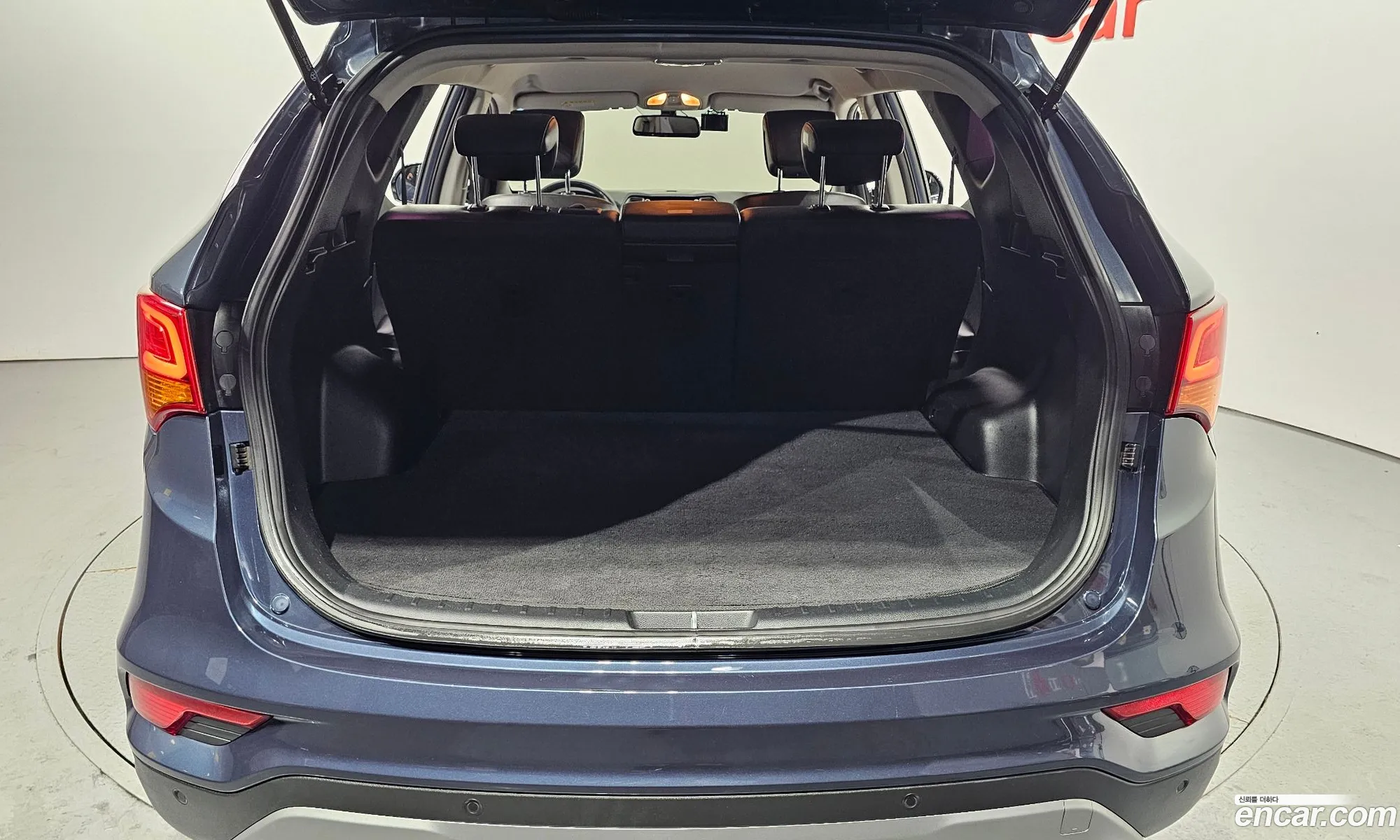 Hyundai Santa Fe Diesel 20 2Wd 2016 - фотография 646052