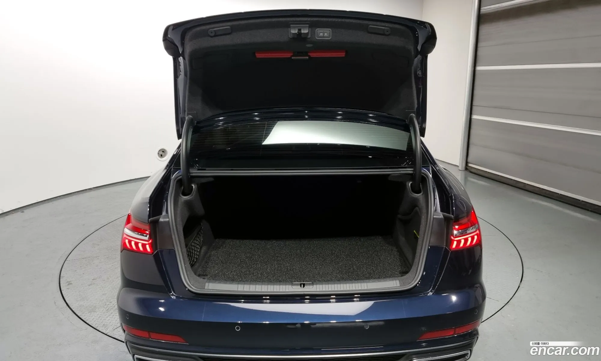 A6 C8 45 Tfsi Quattro Premium - фотография 7700686