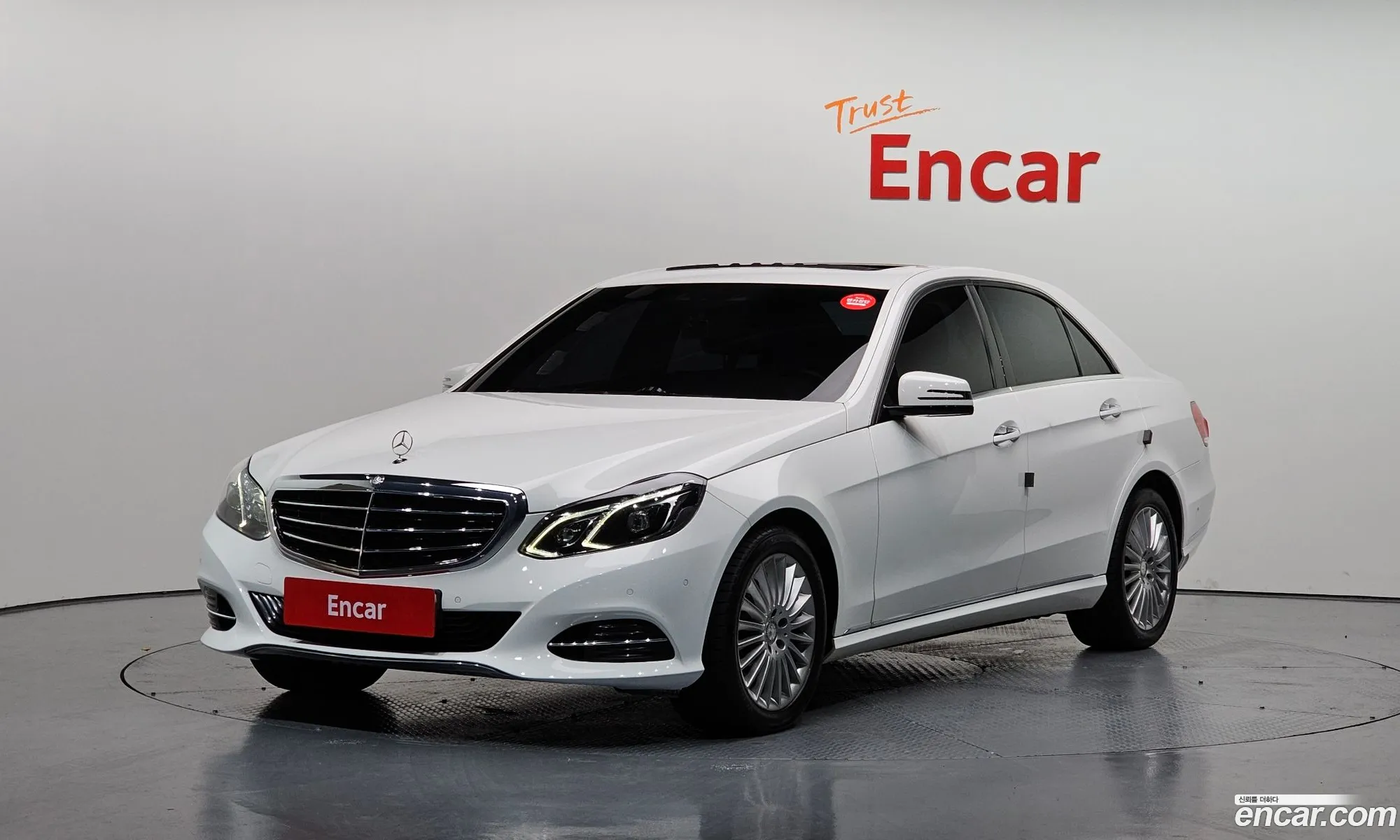 E-Class W212E300 Elegance - фотография 7360459