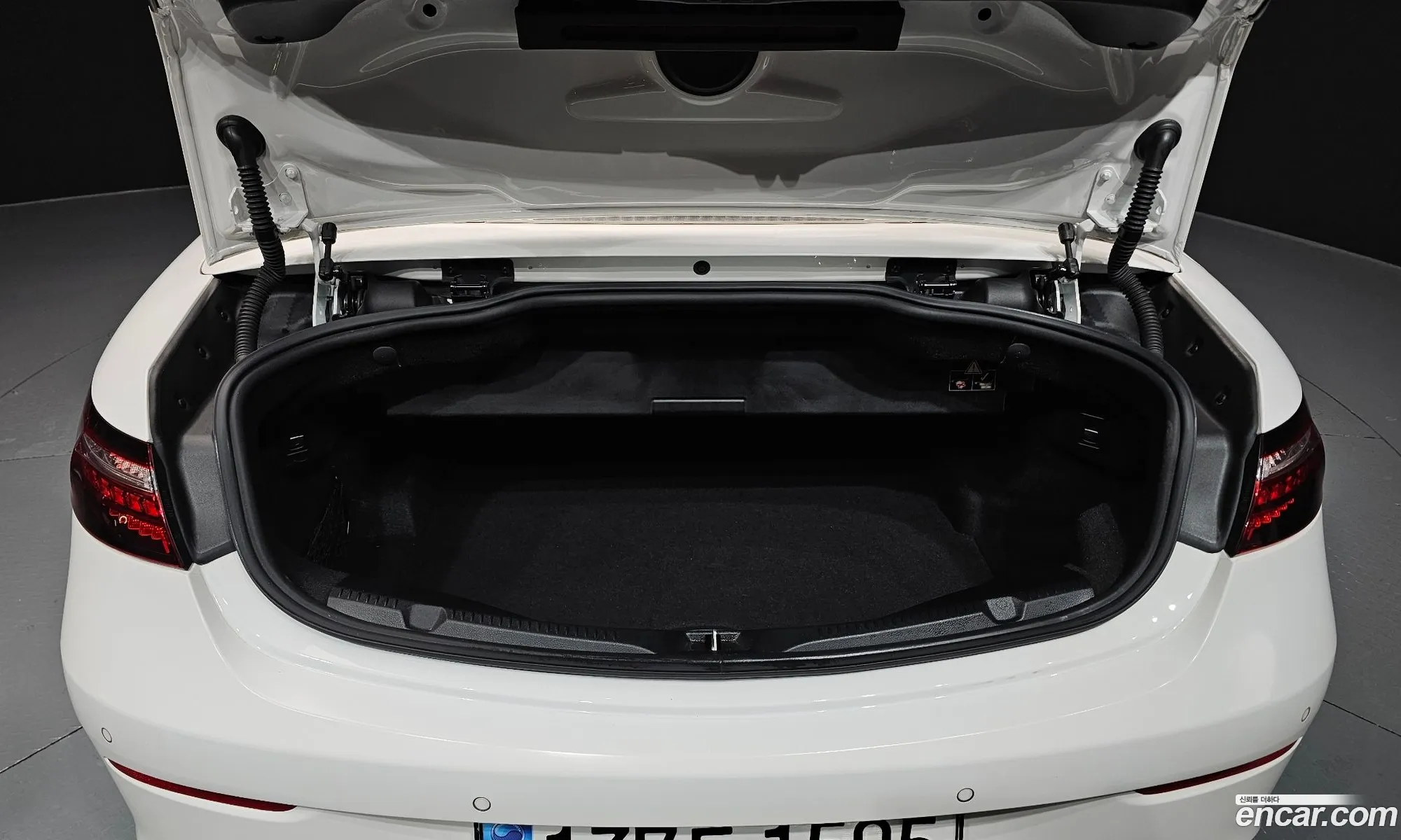 E-Class W213E450 4Matic Cabriolet - фотография 7367493
