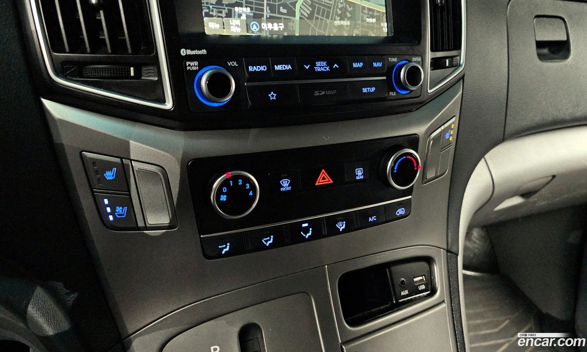 Hyundai Starex Van 3-Seater 2018 - фотография 297817
