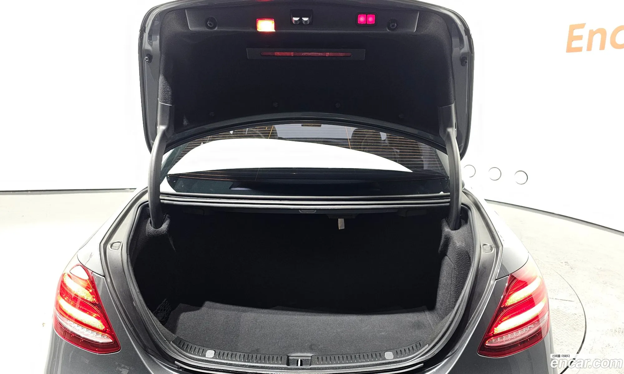 E-Class W213E300 4Matic Exclusive Standard - фотография 7088800