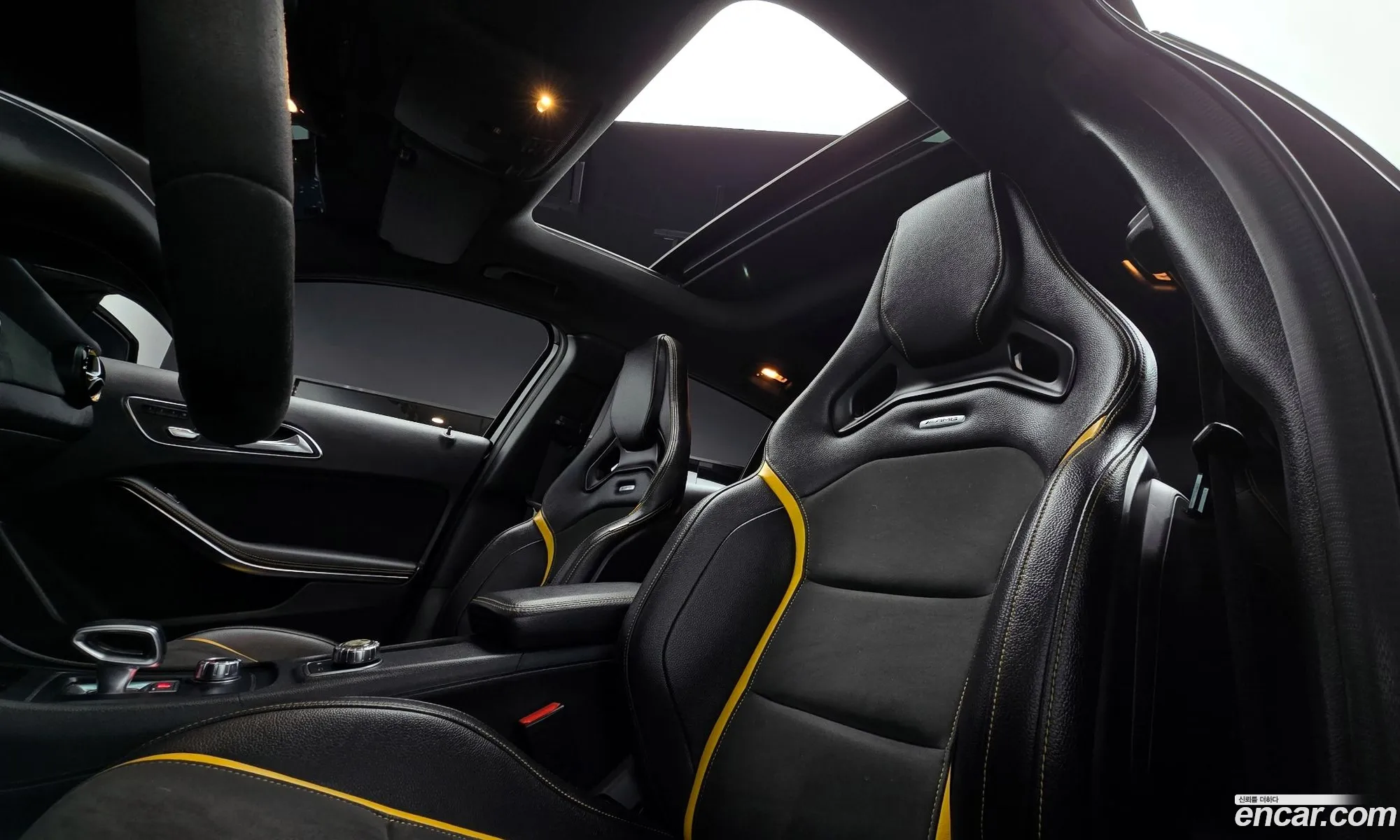Gla-Class X156 Gla45 Amg 4Matic 50Th Anniversary Edition - фотография 11284552