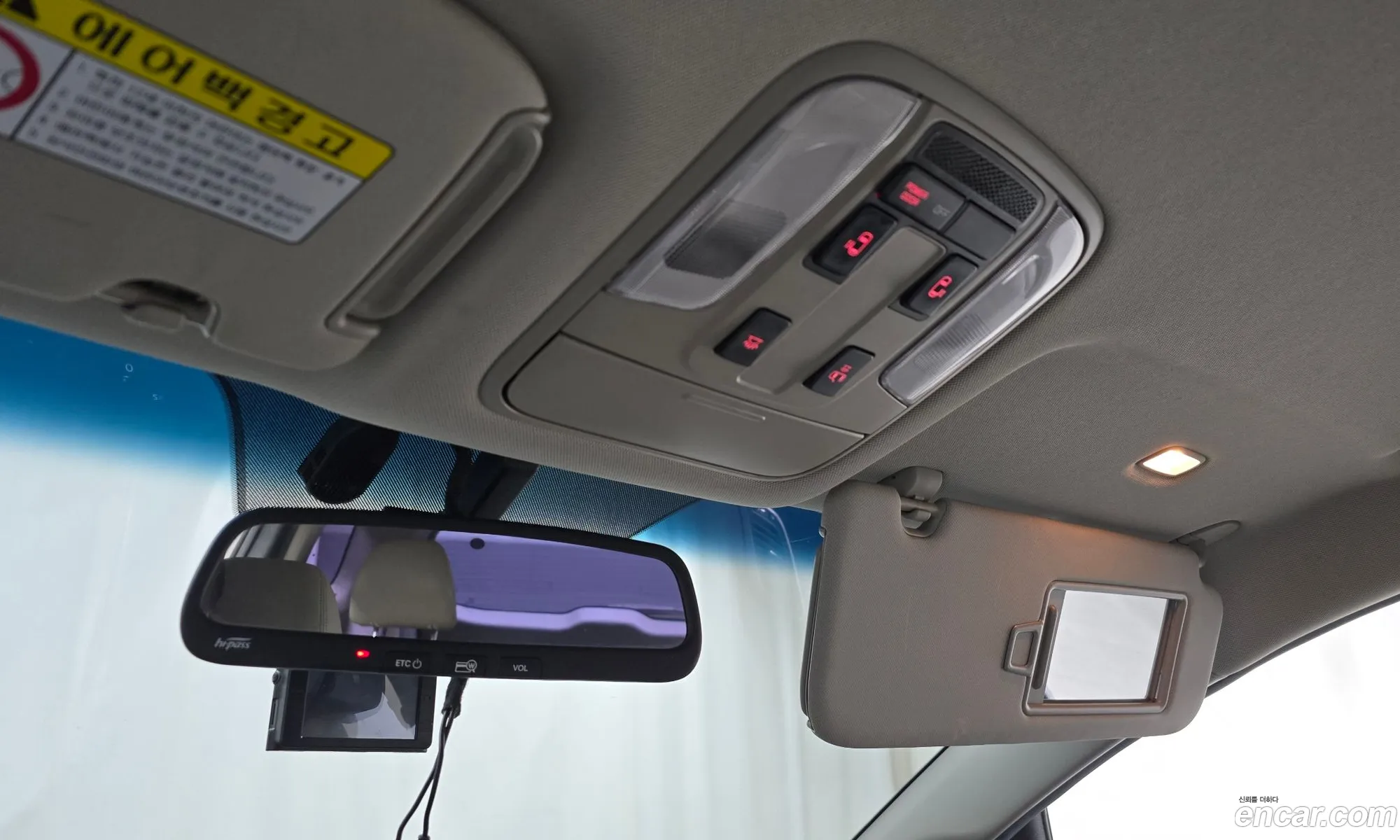 All -New Carnival 7 -Seater Limousine Magic Space - фотография 11296581