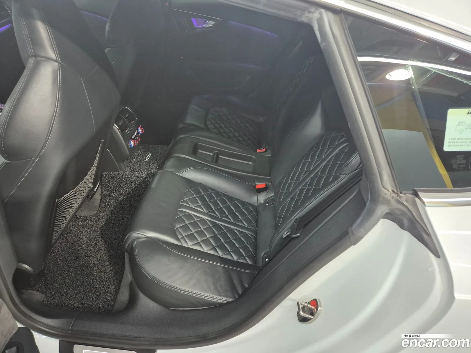 A755 Tdi Quattro Sports 4G - фотография 7379386