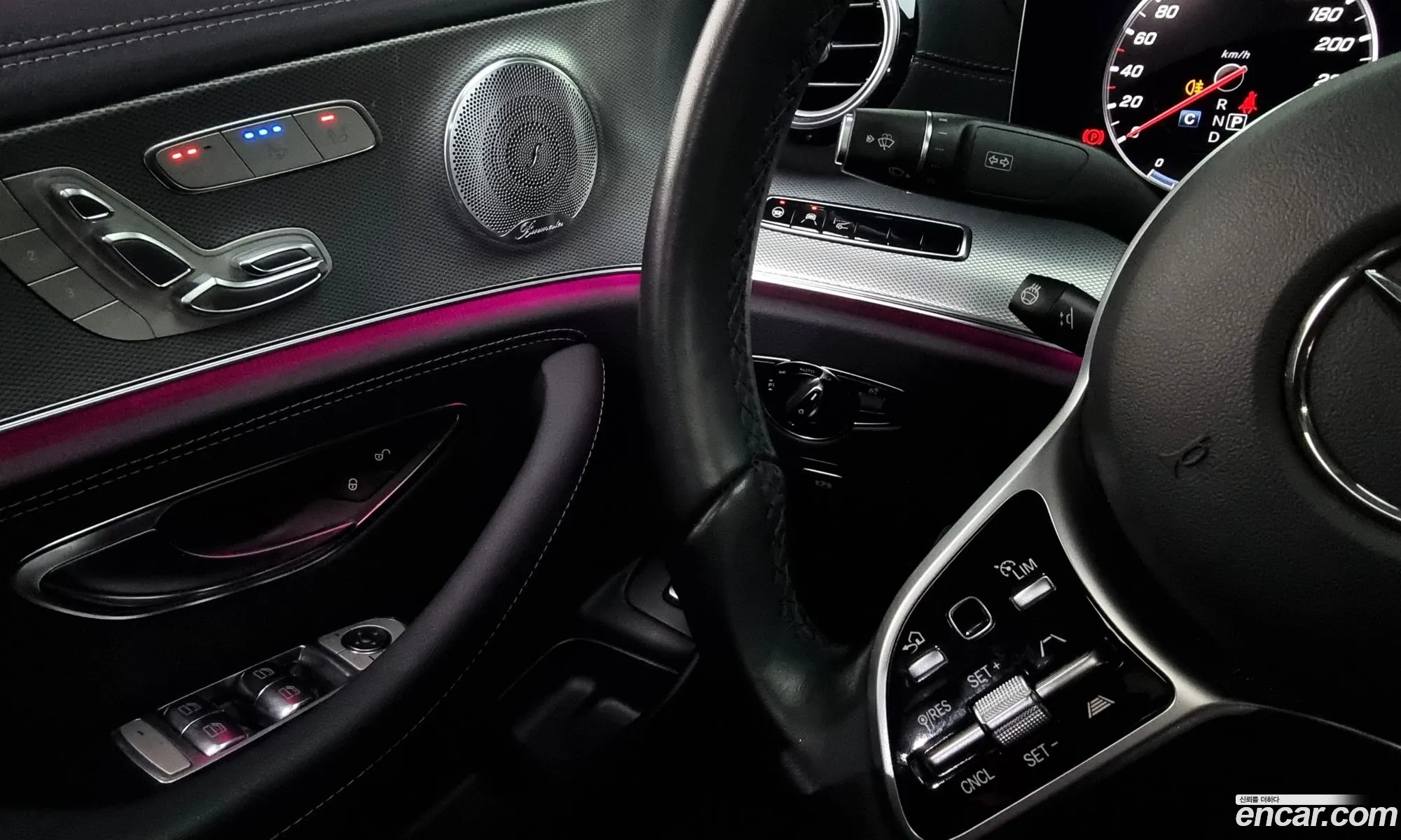 E-Class W213E300 4Matic Exclusive - фотография 5534721