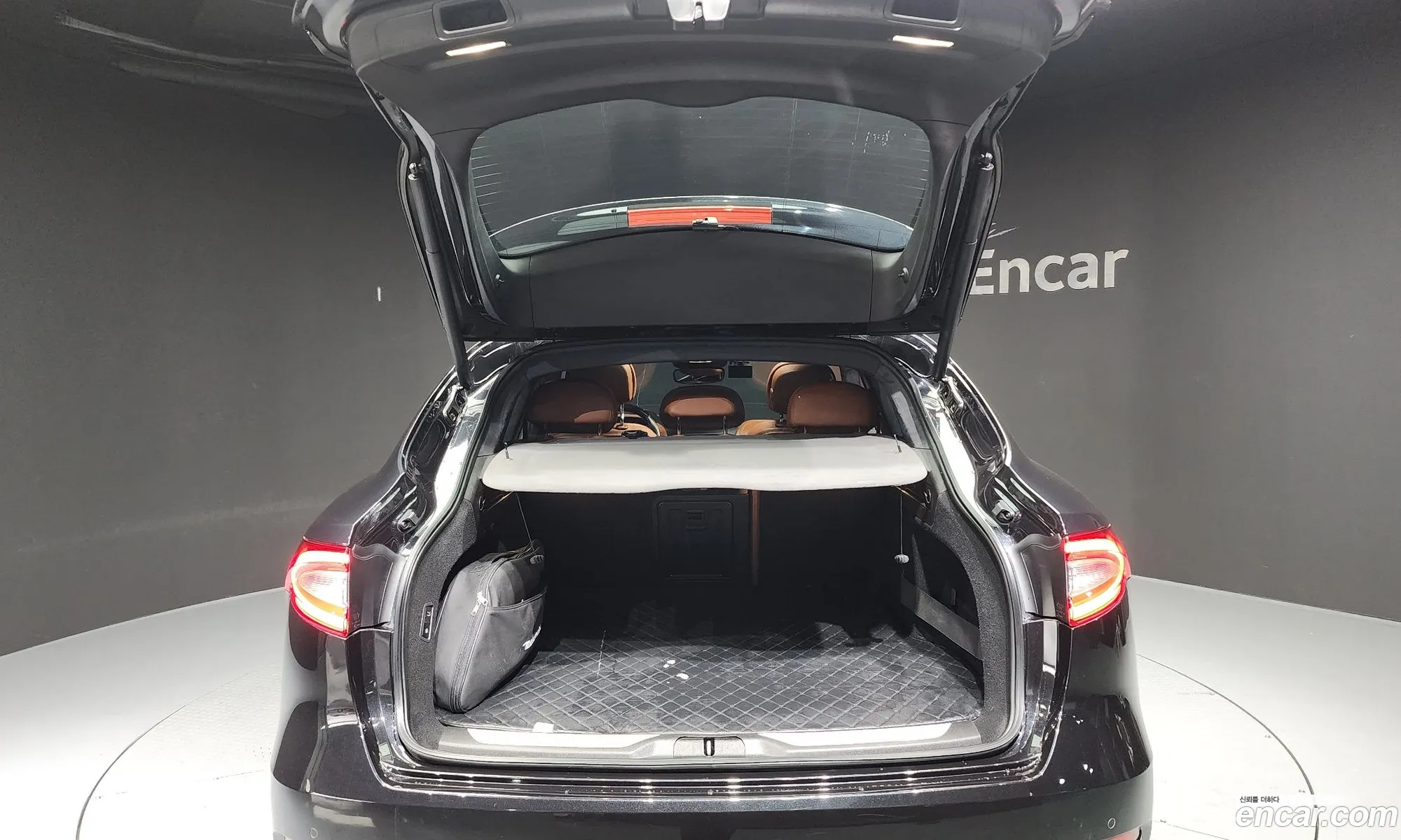 Levante 30 Awd Gran Russo - фотография 4431430