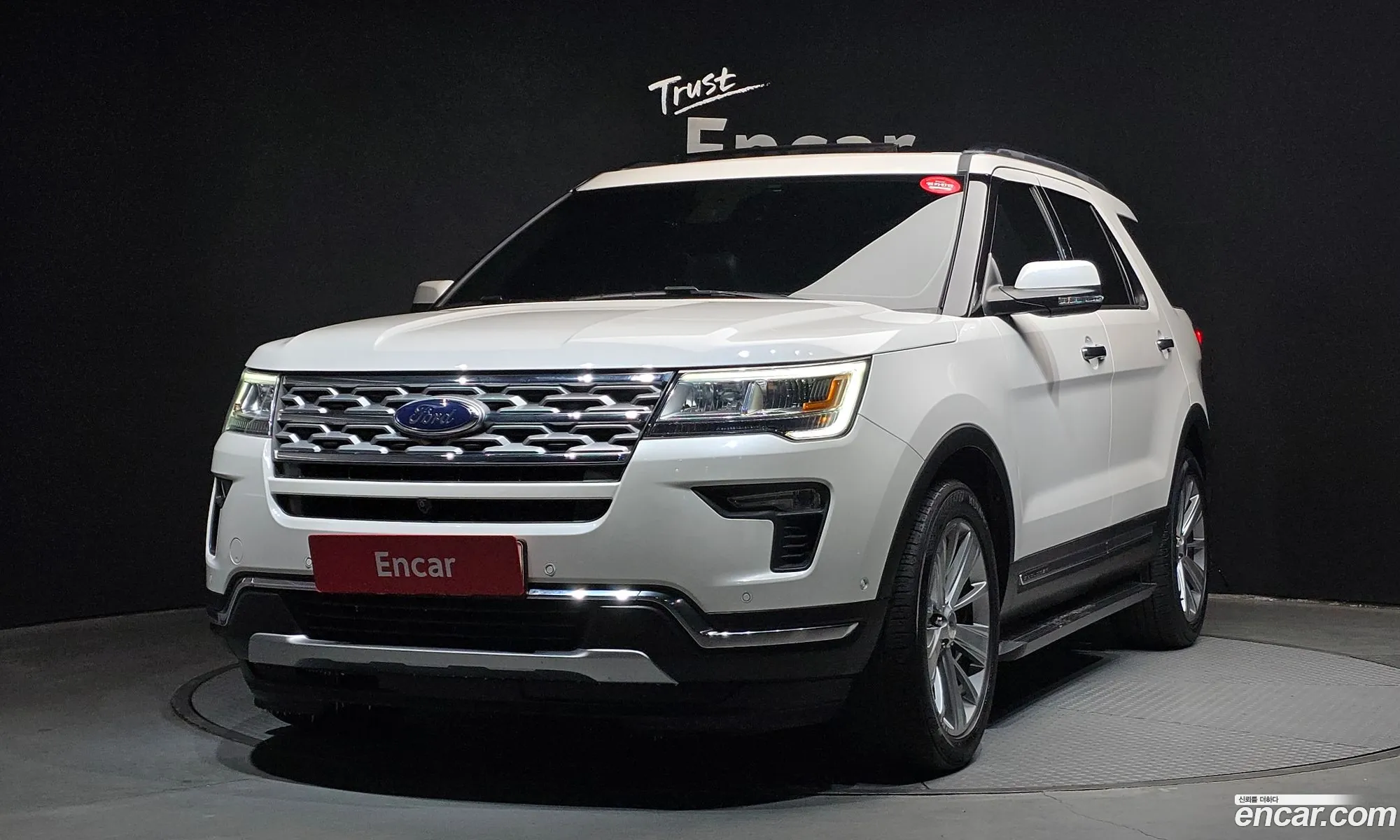 Ford Explorer 23 Limited 4Wd 2018 - фотография 893024