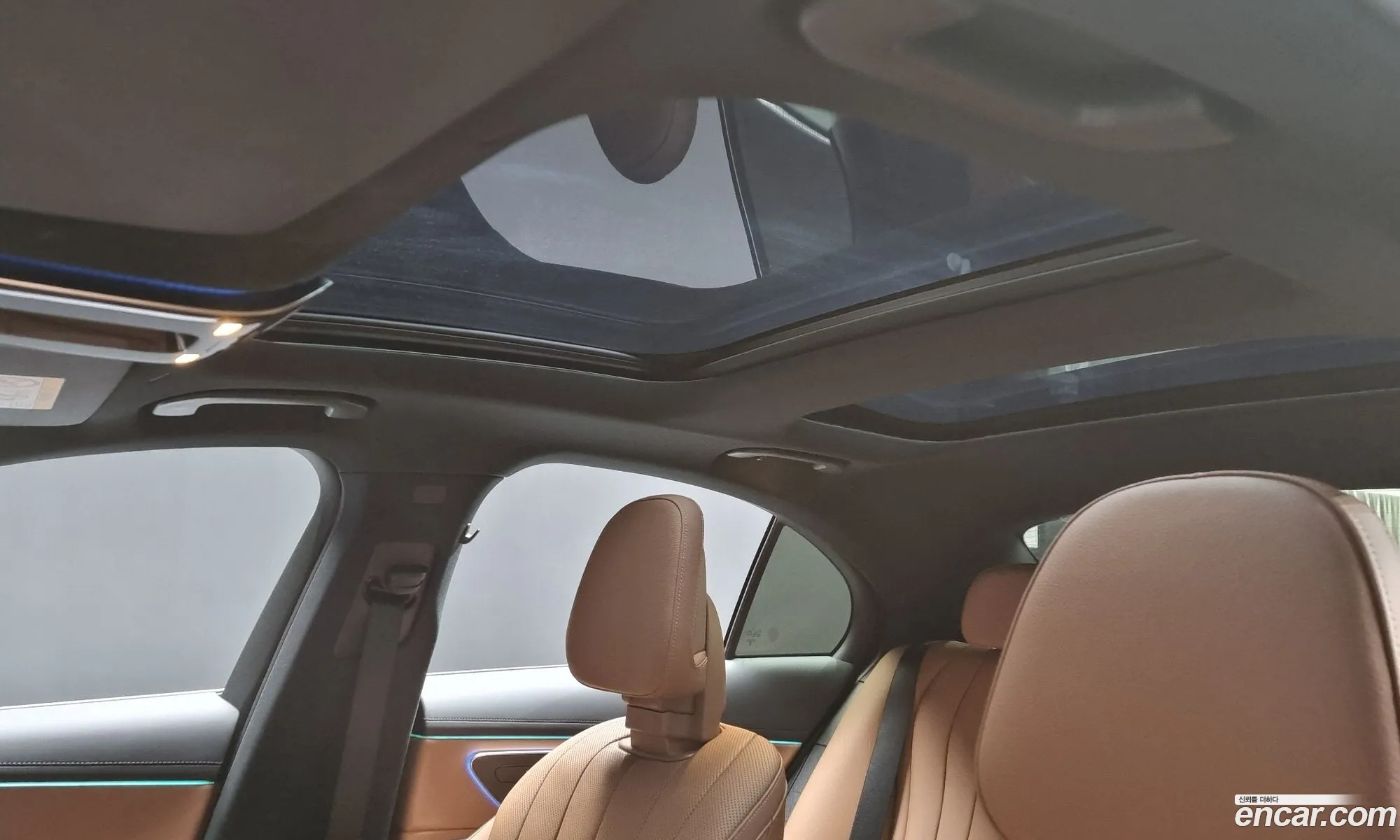 E-Class W214E300 4Matic Exclusive - фотография 6936417