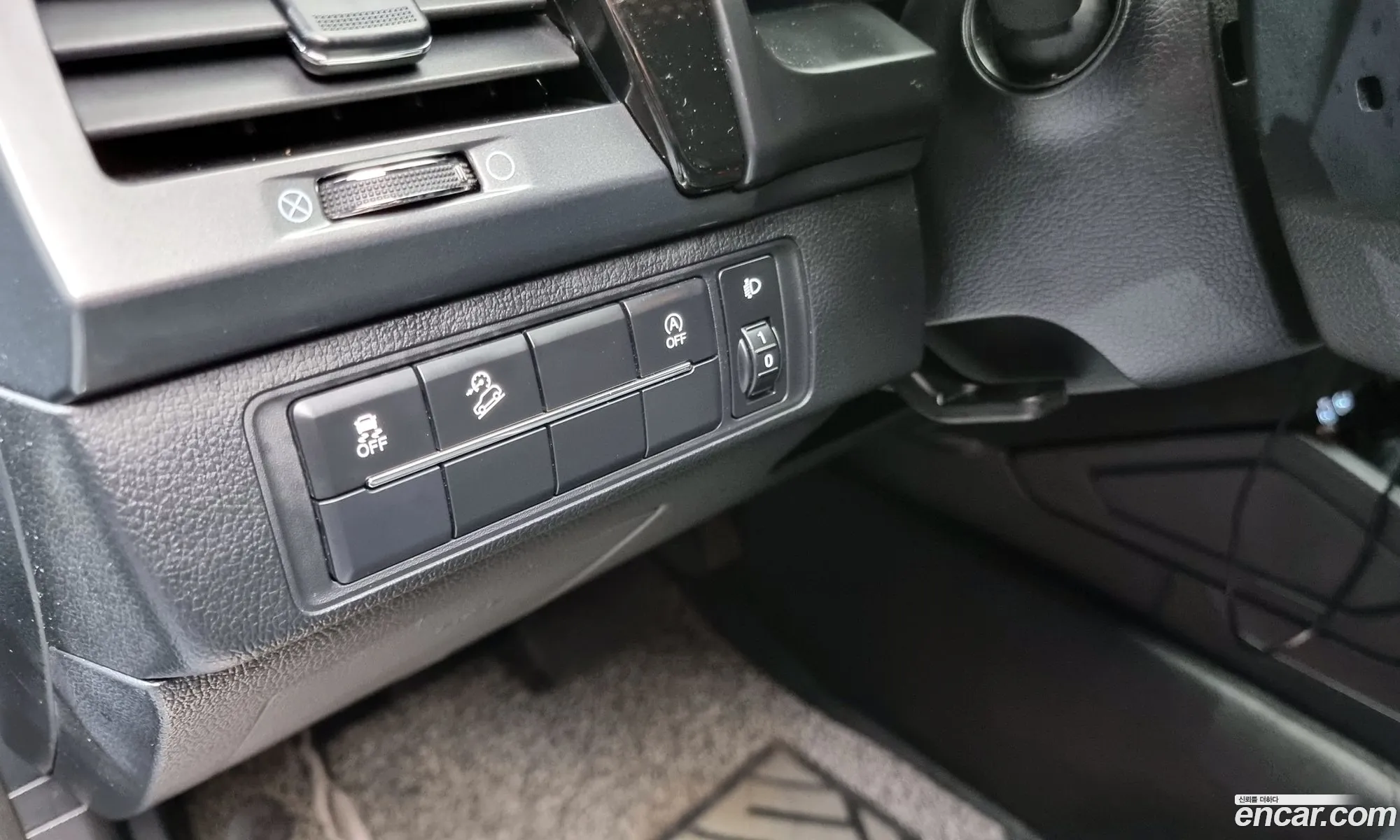 The New Rexton Sports Diesel 22 4Wd Prestige - фотография 2389145