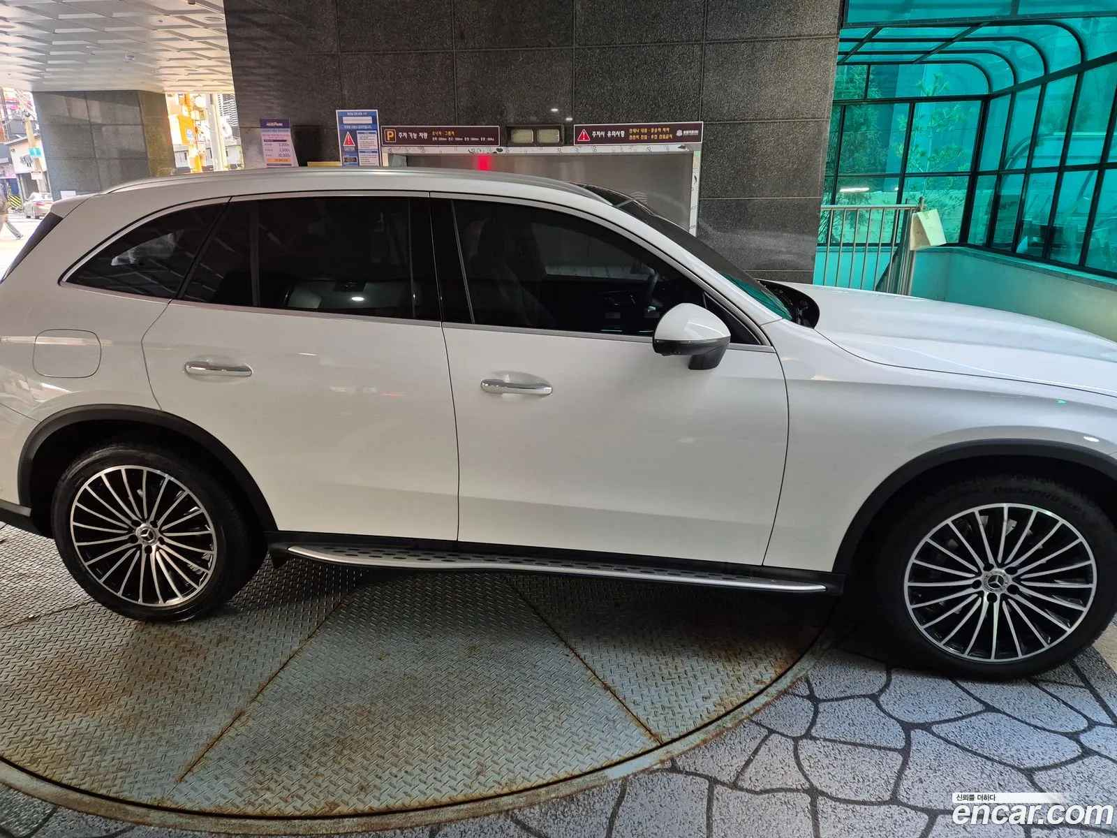 Glc-Class X254Glc300 4Matic Amg Line - фотография 5038680