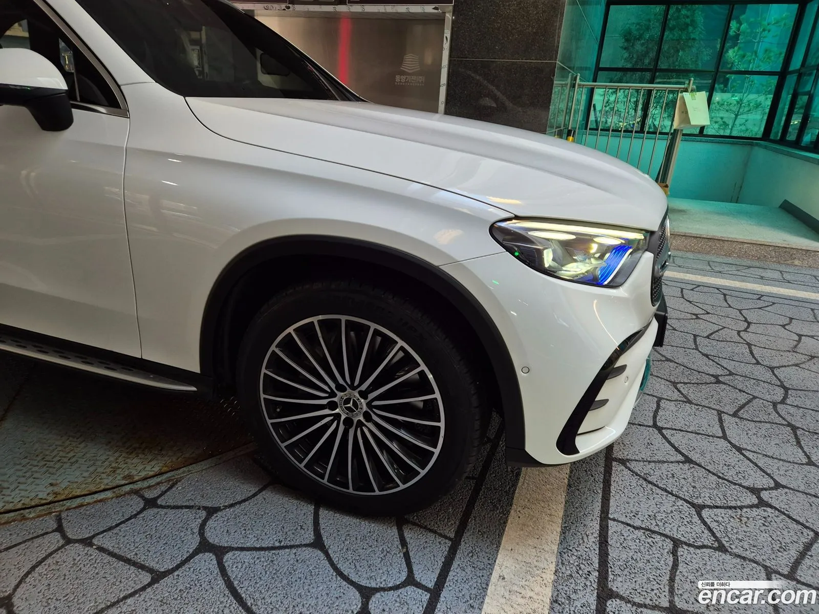 Glc-Class X254Glc300 4Matic Amg Line - фотография 5038679