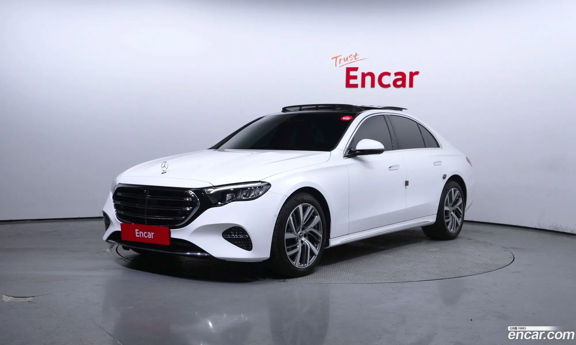 E-Class W214E220D 4Matic Exclusive - фотография 5026414