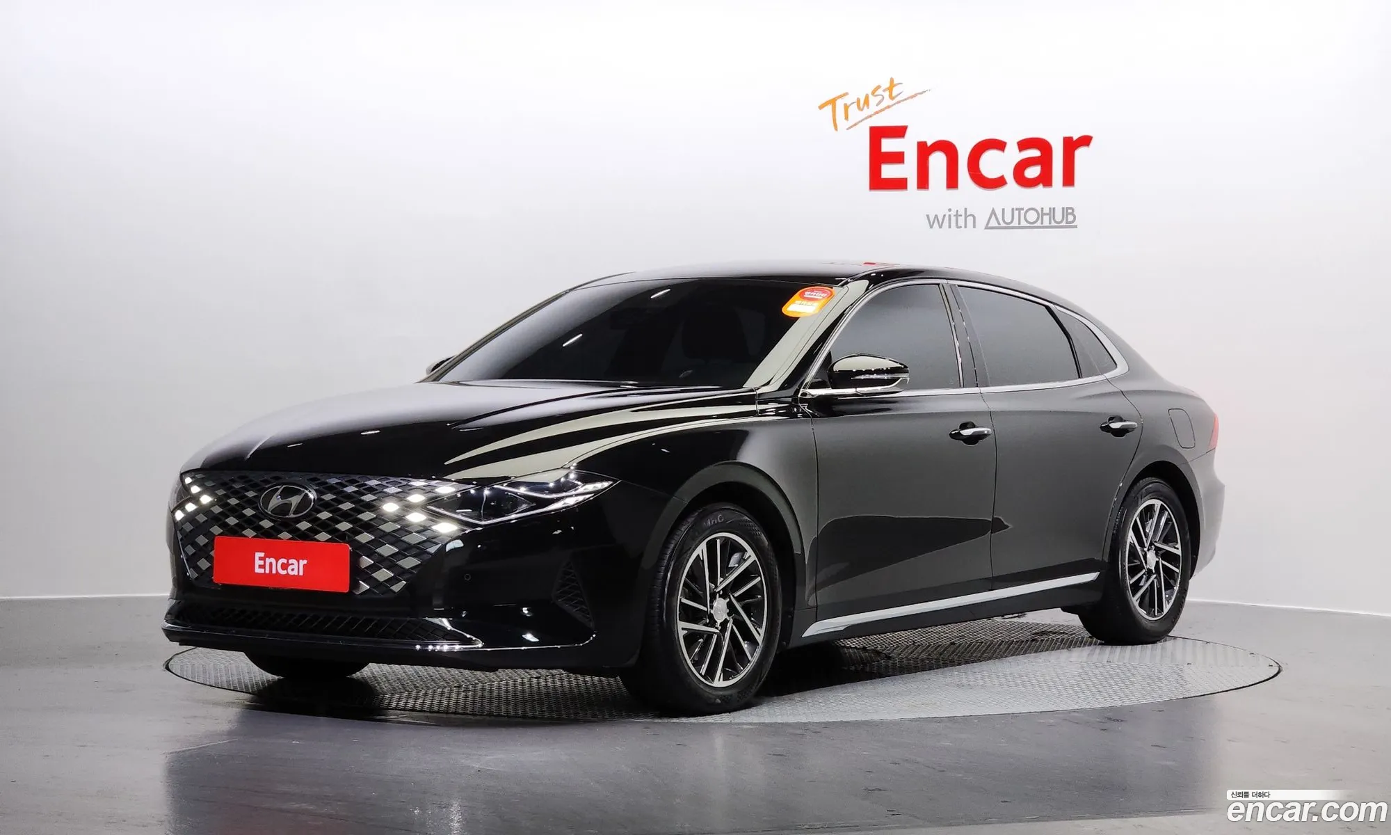 The New Grandeur Ig 30 Lpi Rent -A -Car Premium - фотография 2404595