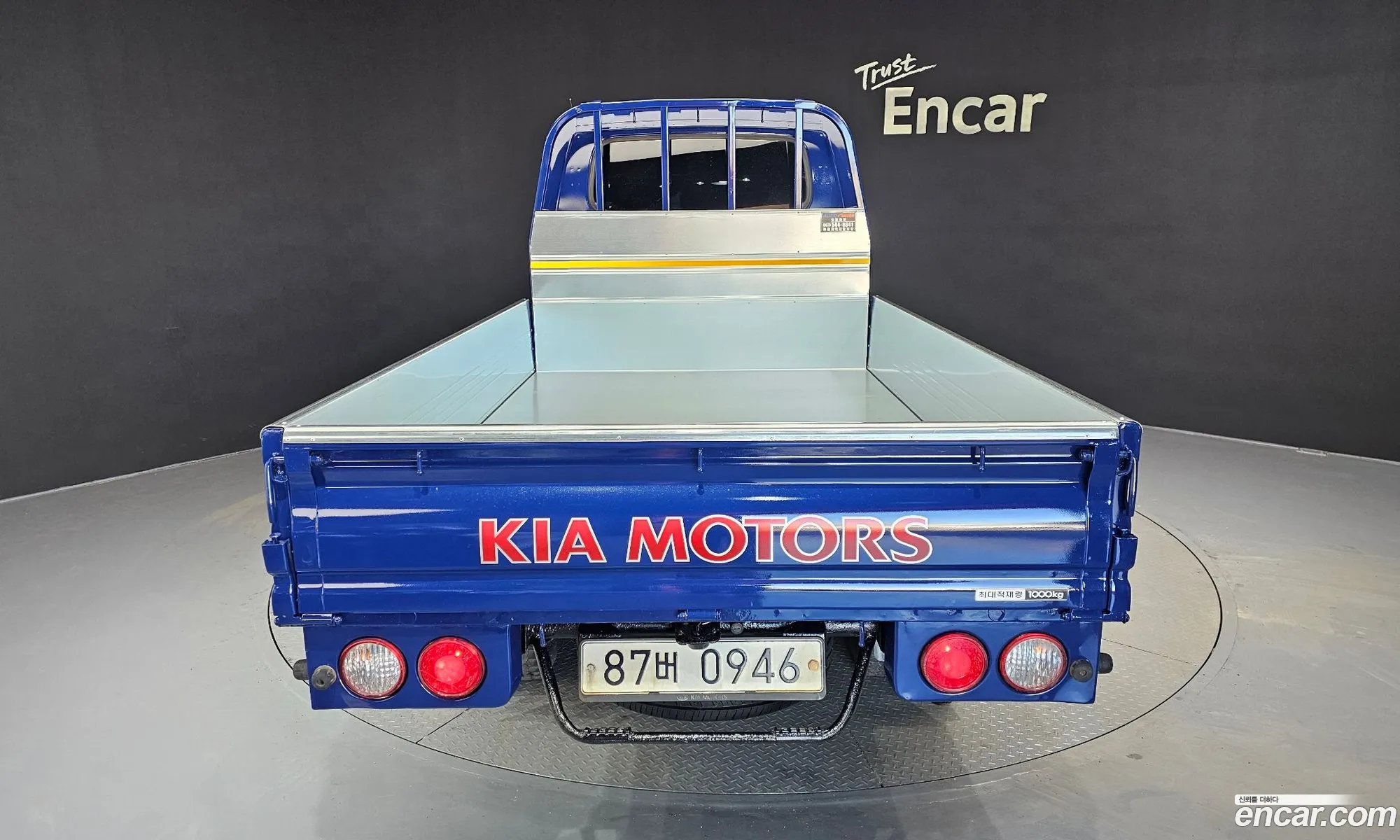 Bongo Iii Cargo Cargo Truck 1 Ton King Cap Crdi - фотография 11597666
