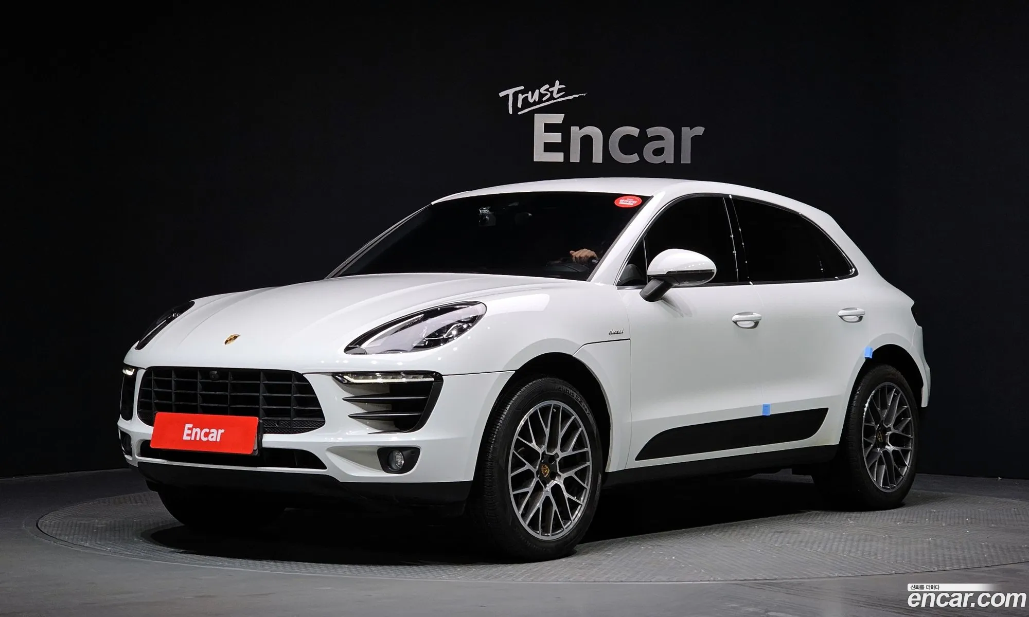 Macan 30 S Diesel 95B - фотография 5629720