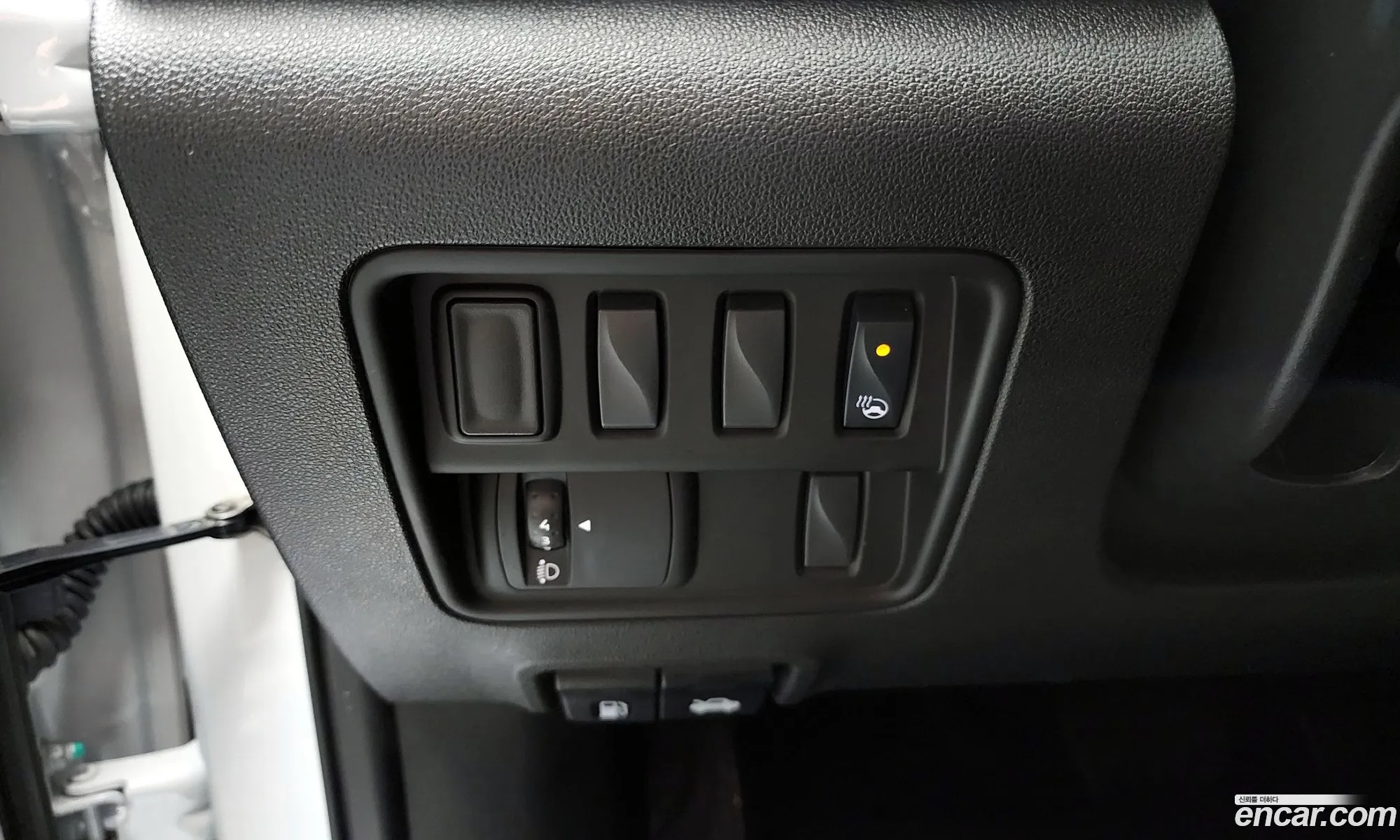Renault Samsung Qm6 20 Gde Le Signature 2Wd 2022 - фотография 15702543