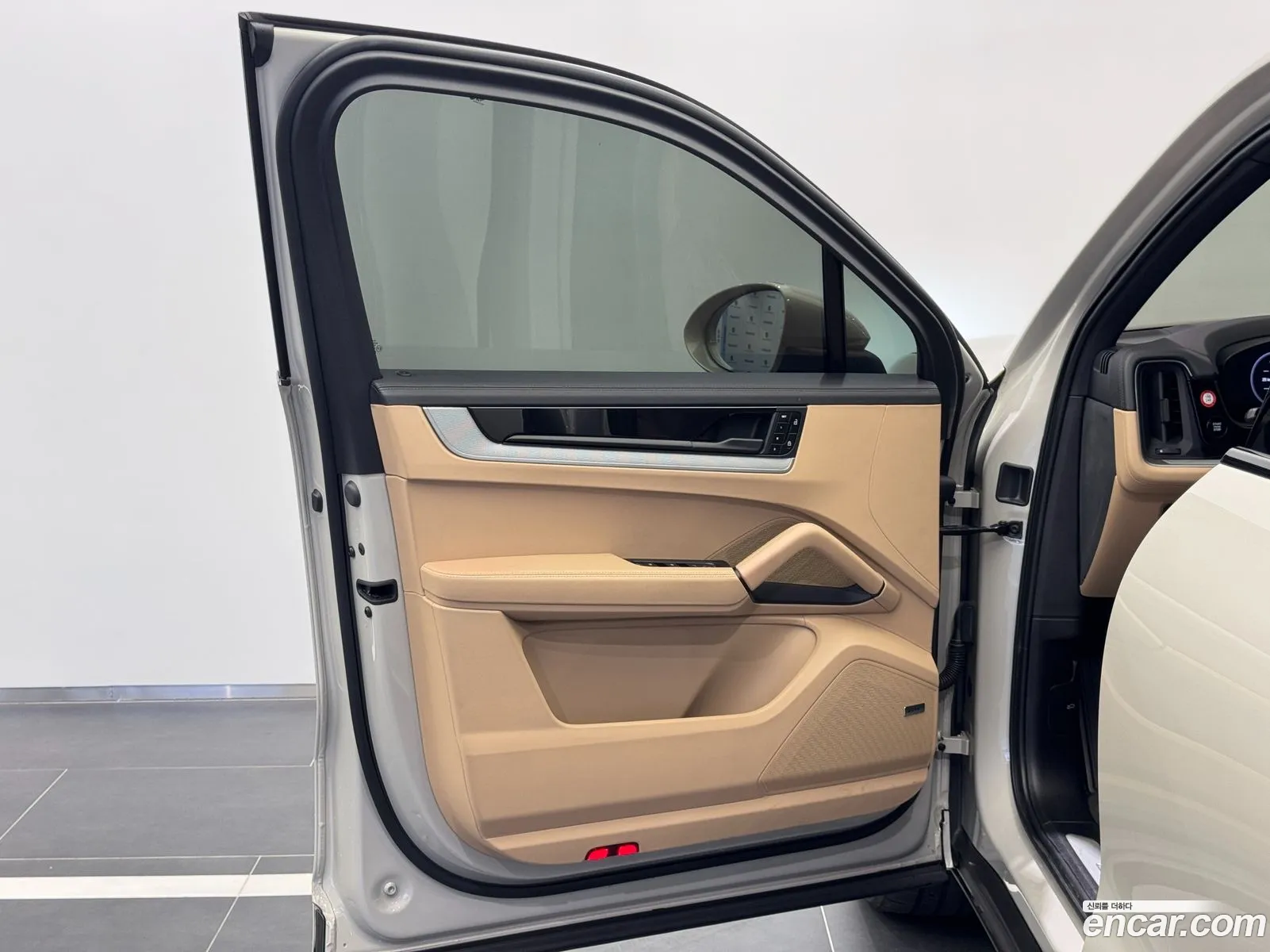 Korex Auto Trade - фотография 6056289
