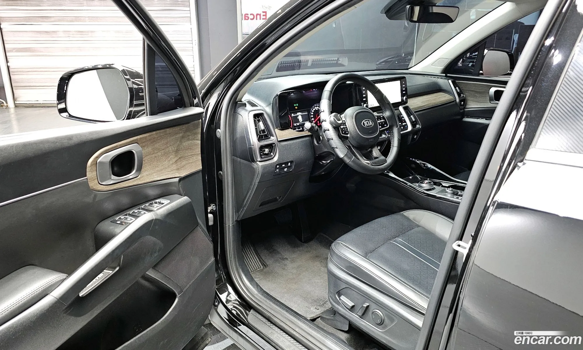 Korex Auto Trade - фотография 12329401