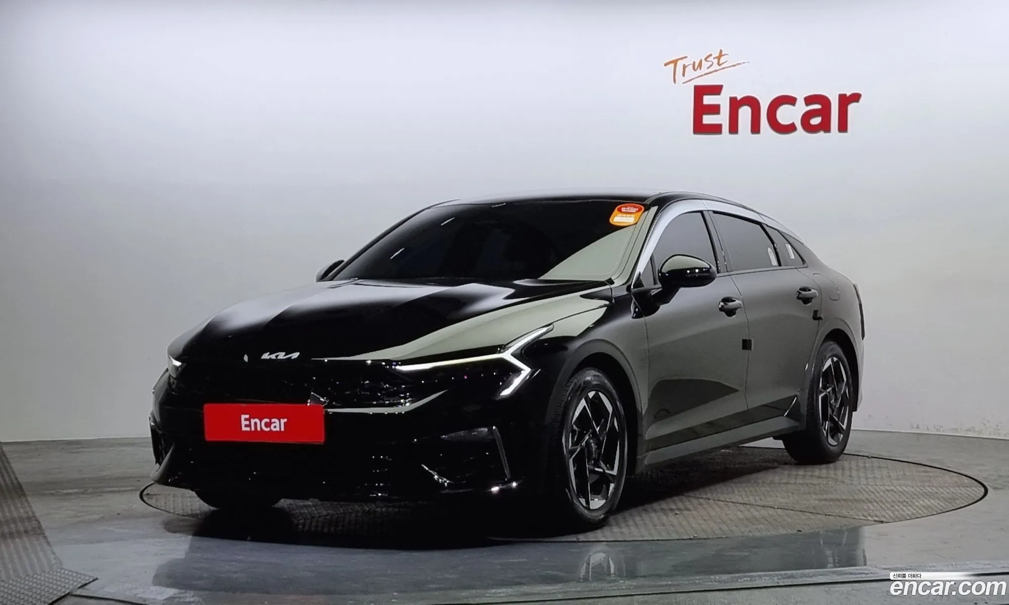 The New K5 3Rd Generation 20 Lpi Rent Car Prestige - фотография 12239101