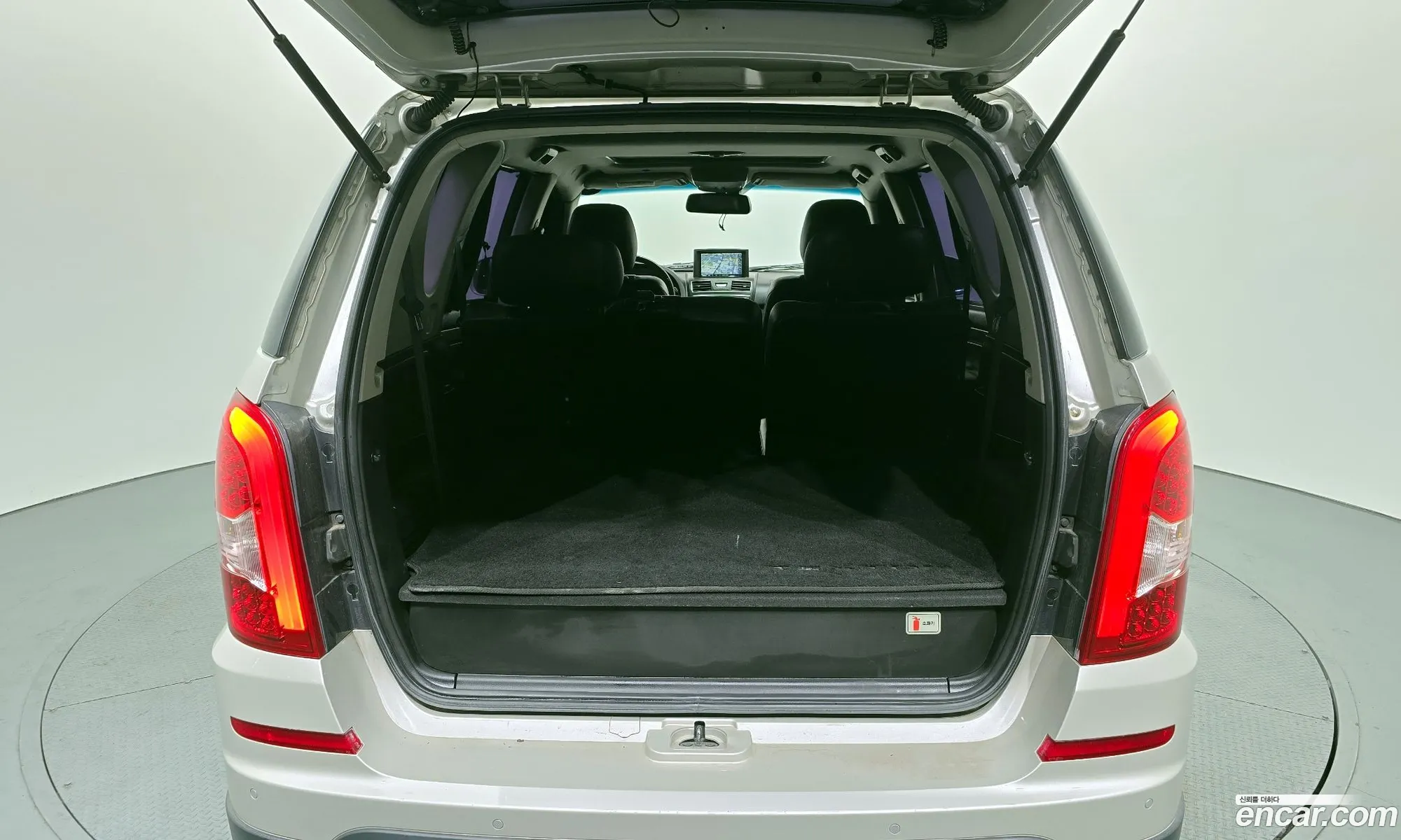 Rexton W20 2Wd Rx7 Prestige - фотография 19921075