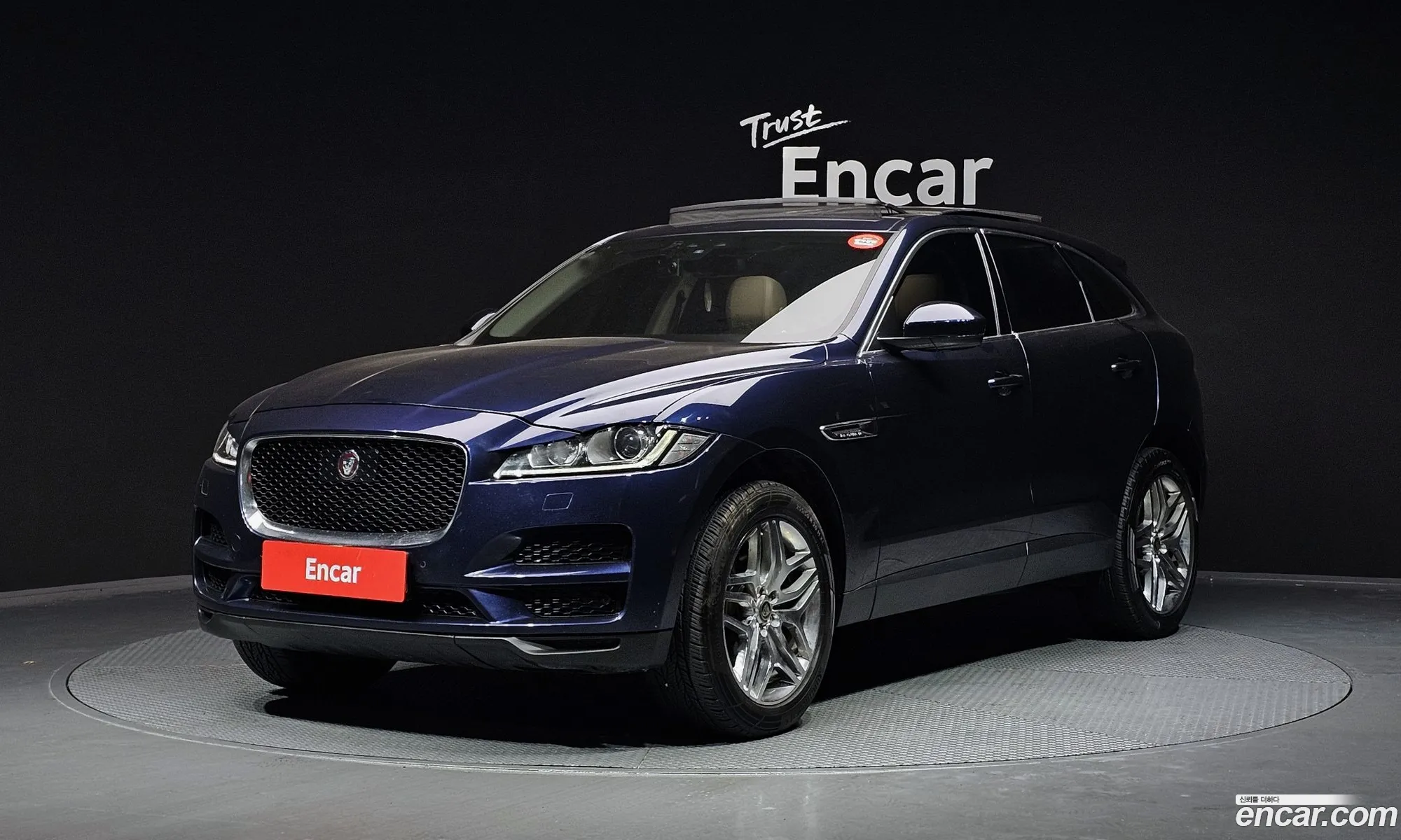F-Pace20D Prestige - фотография 3902553