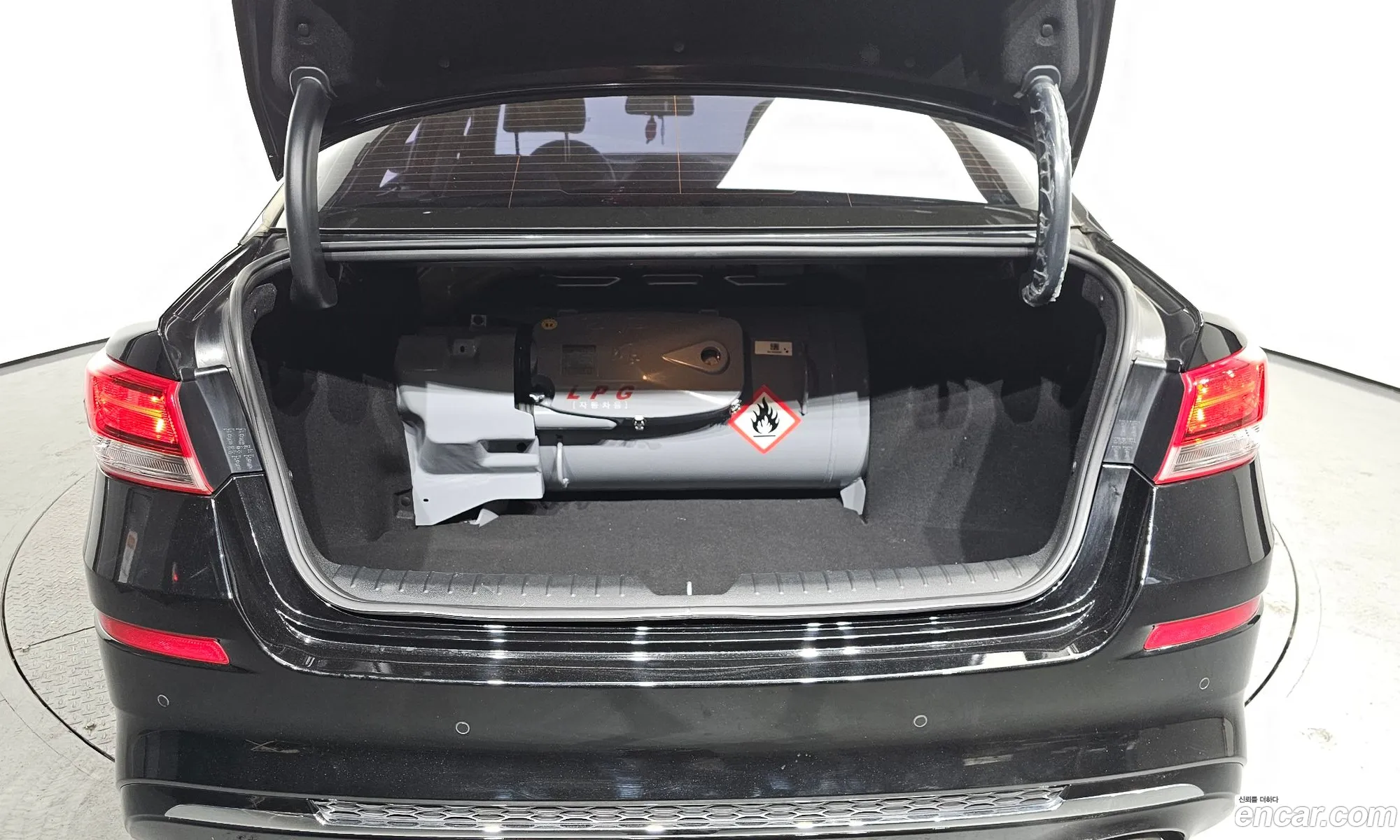 The New K5 2Nd Generation 20 Lpi Rent -A -Car Luxury - фотография 18413742