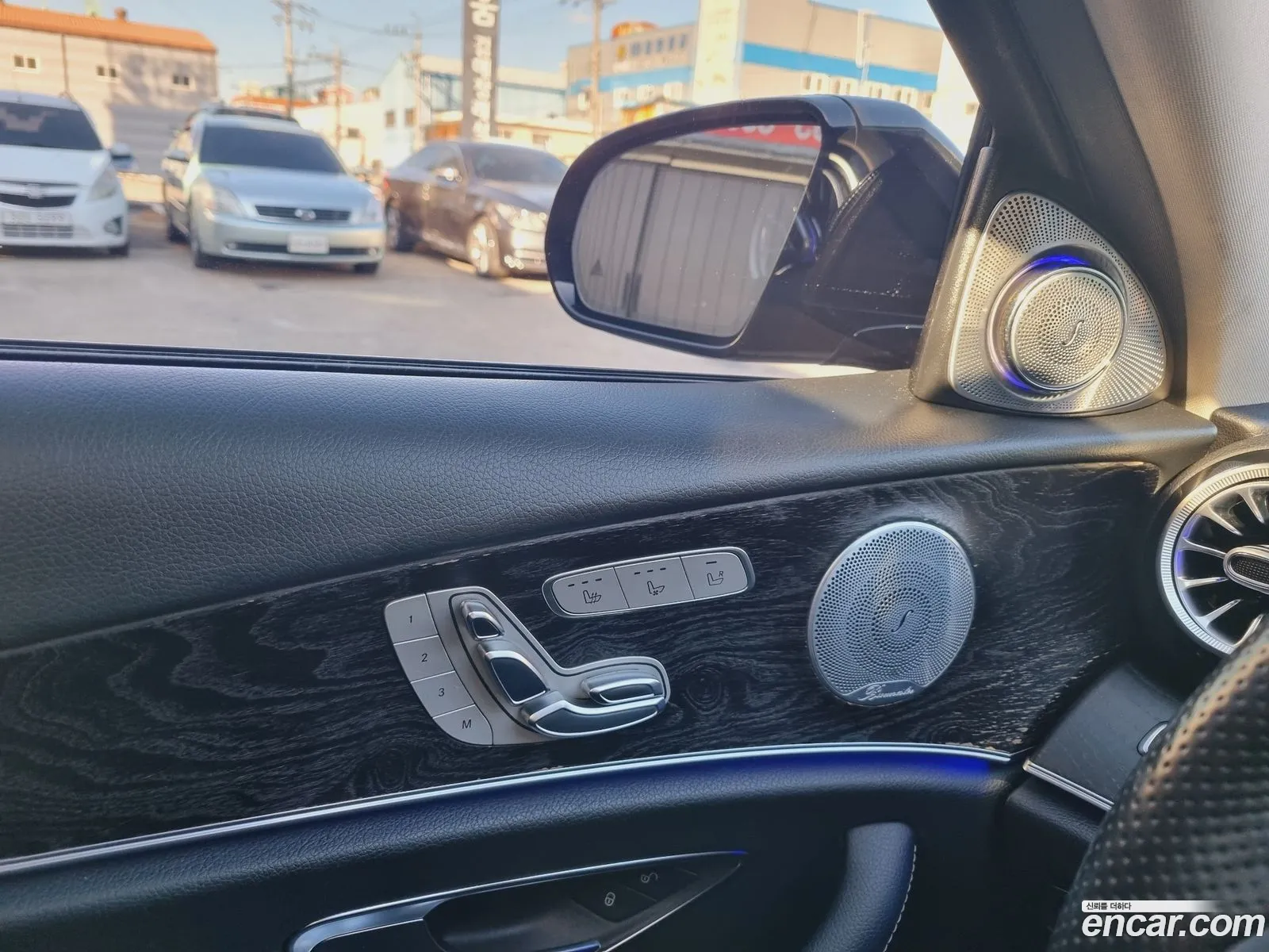 E-Class W213E300 4Matic Avant-Garde - фотография 6171155