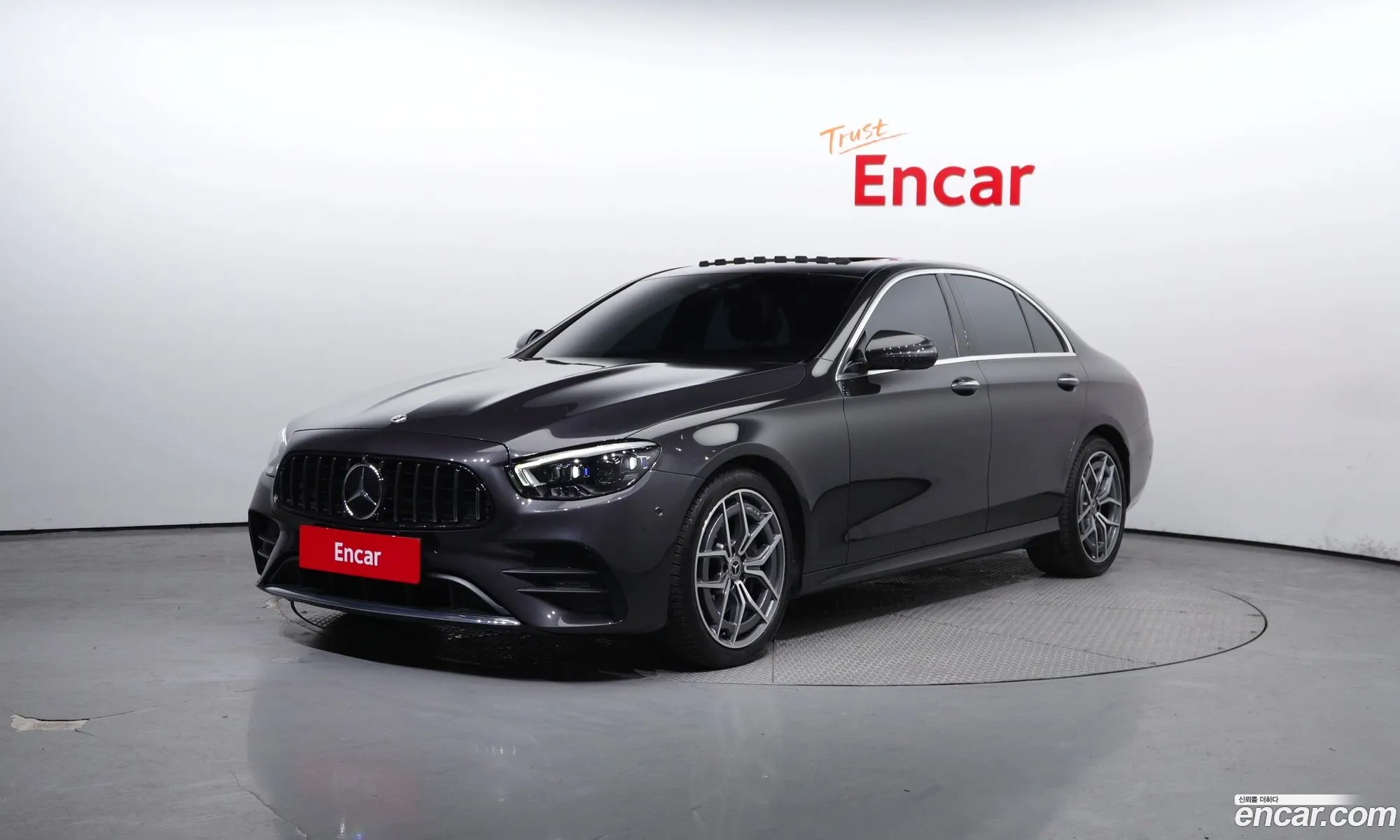 E-Class W213 E220D 4Matic Amg Line - фотография 4804300