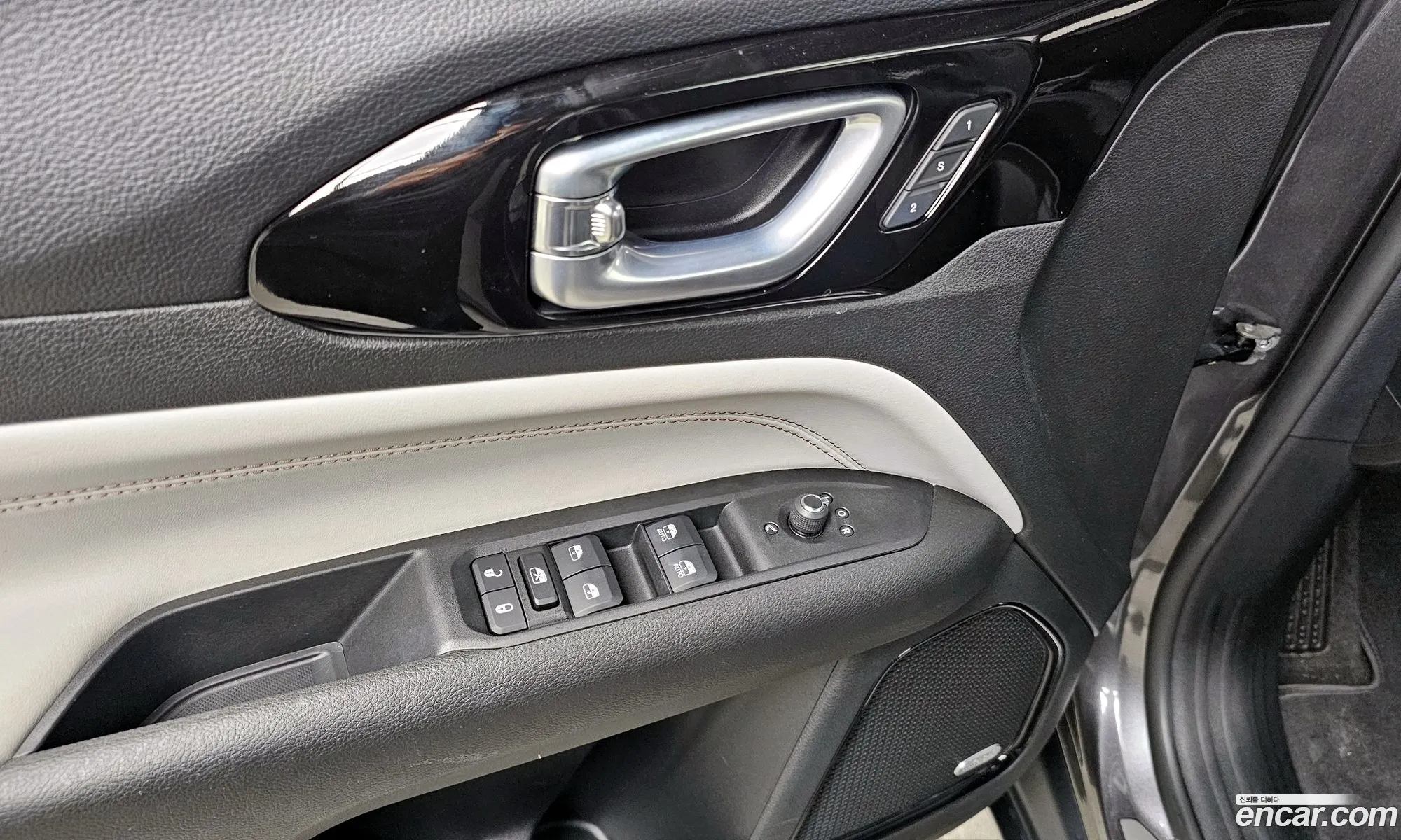 Compass 2Nd Generation 24 Limited Awd - фотография 3514289