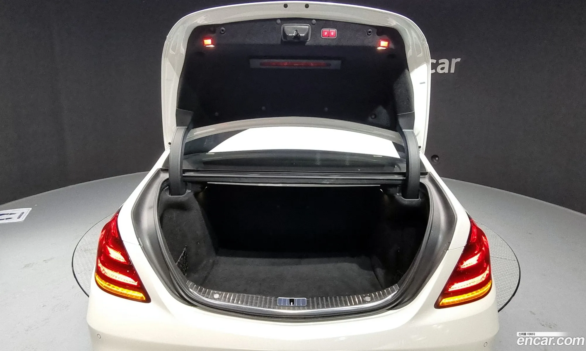 S-Class W222 S63 Amg 4Matic - фотография 3664788
