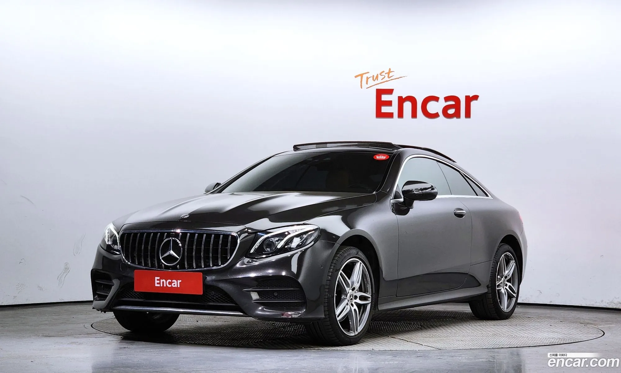 E-Class W213 E220D Coupe - фотография 11249506